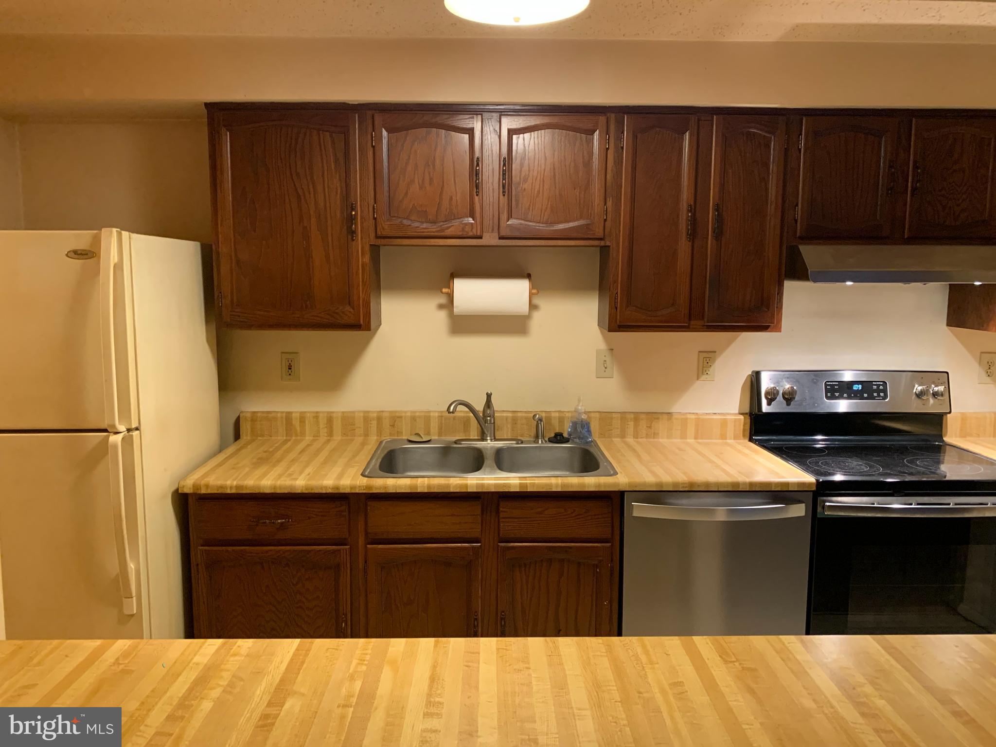 AMBERTOWNE - Residential