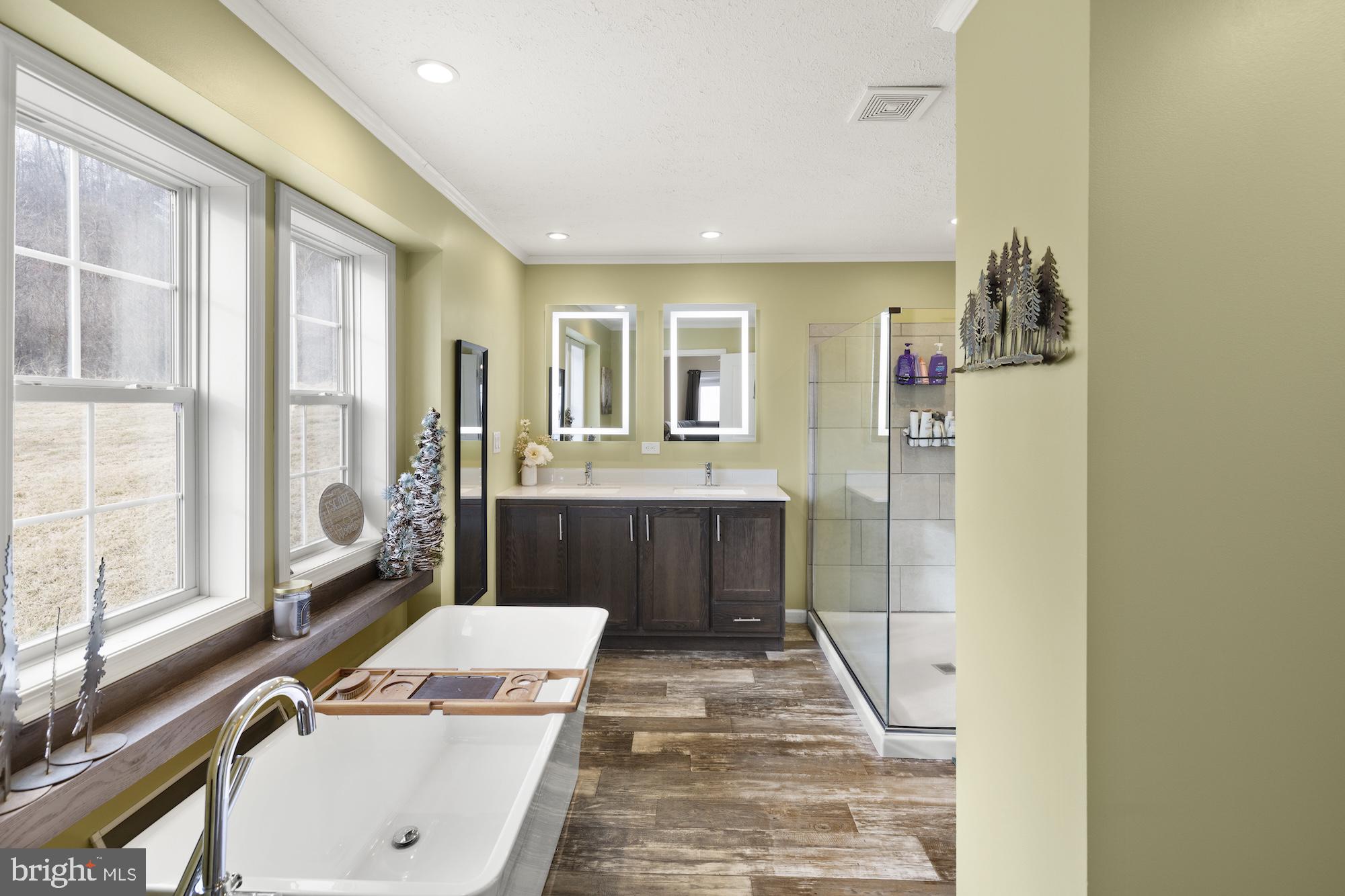 NONE, RURAL - Residential