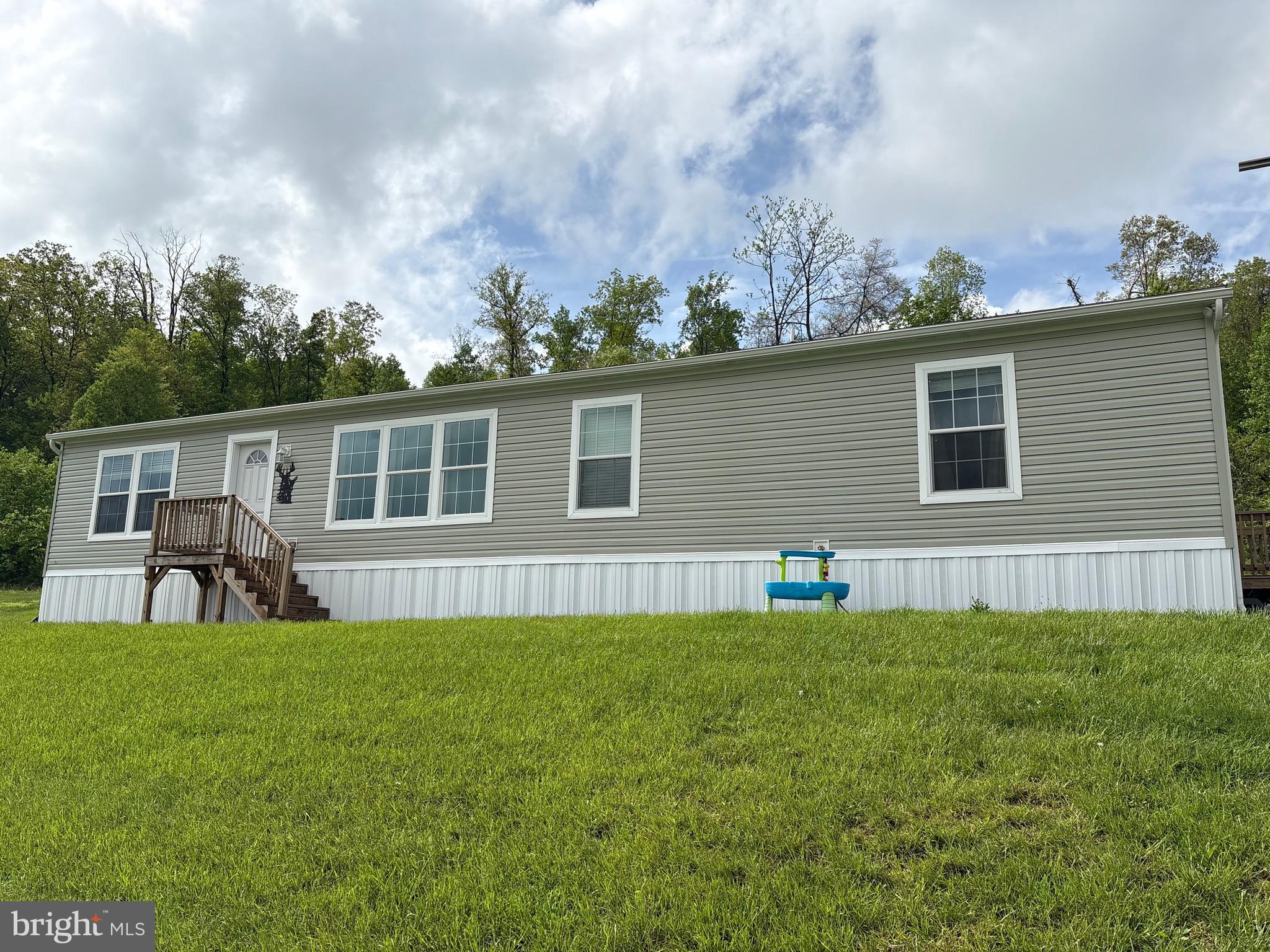 NONE, RURAL - Residential