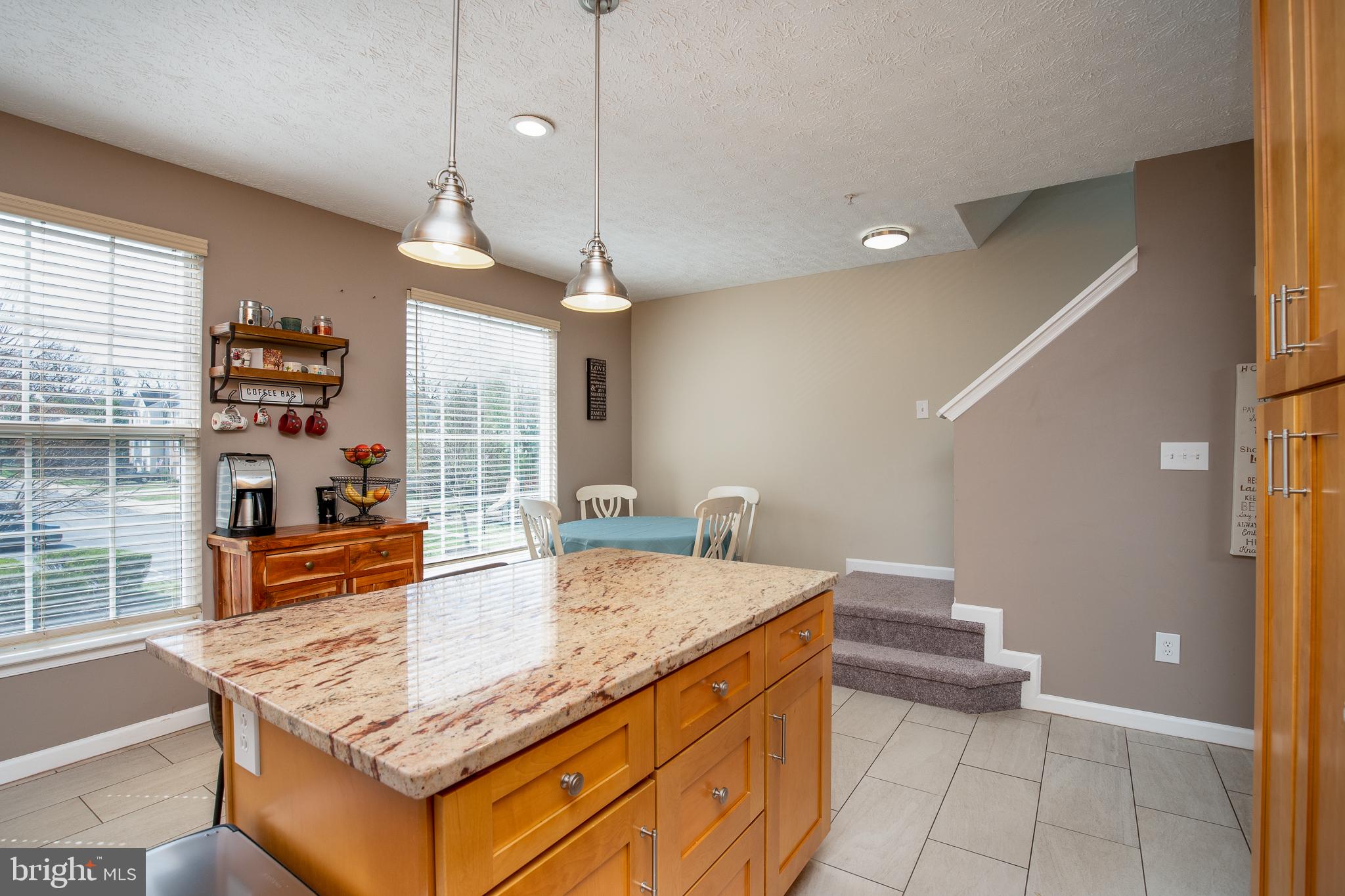 QUAIL RUN SOUTH - Residential