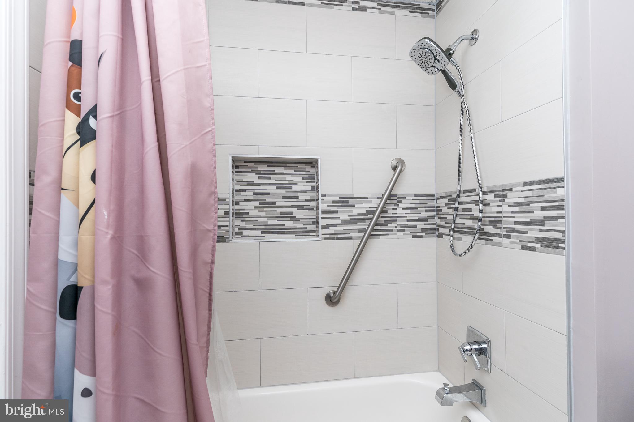 QUAIL RUN SOUTH - Residential