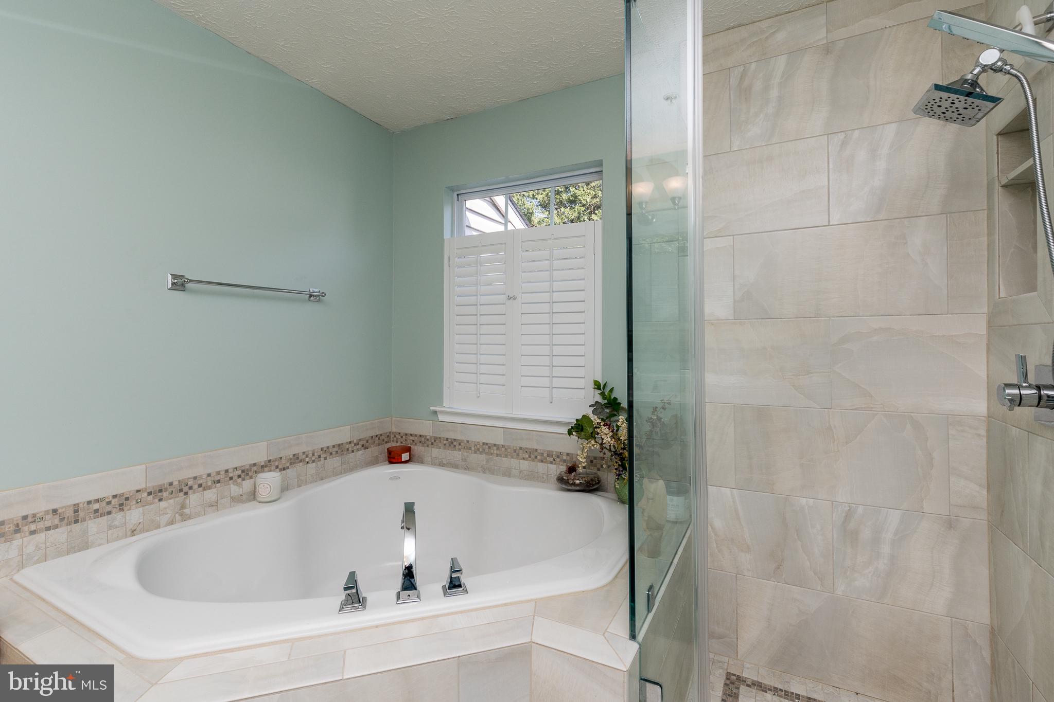 QUAIL RUN SOUTH - Residential