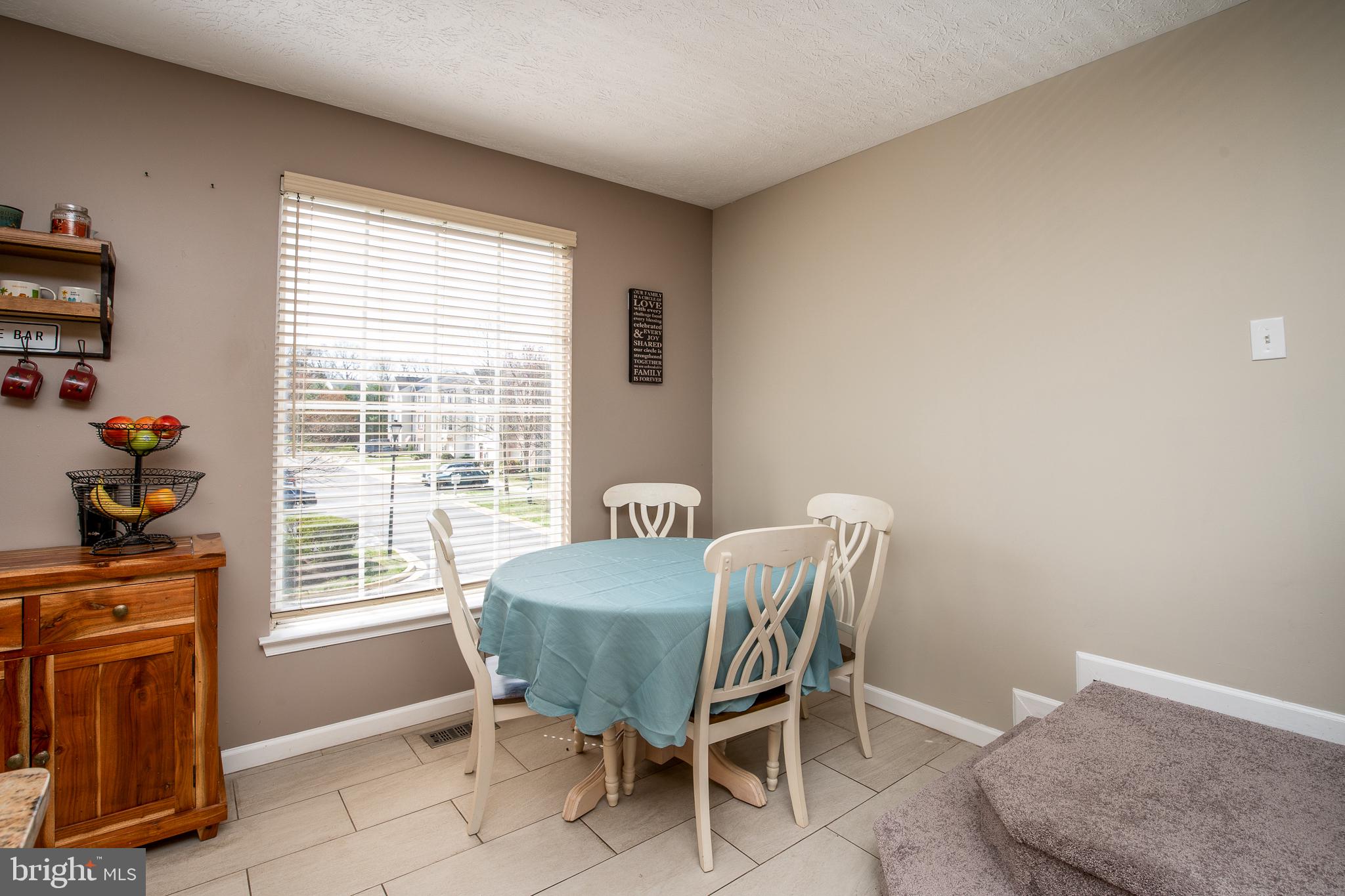 QUAIL RUN SOUTH - Residential