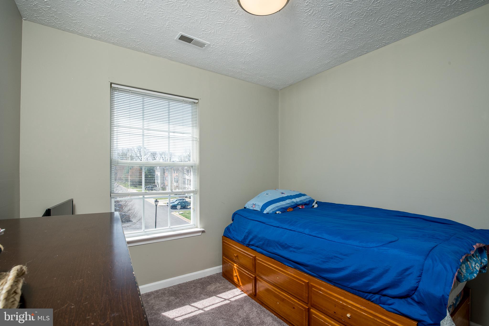 QUAIL RUN SOUTH - Residential