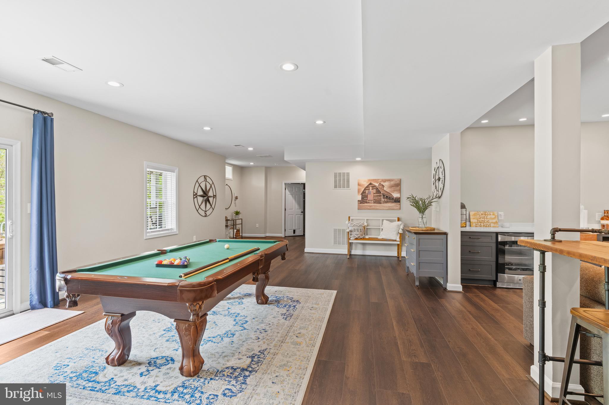 POLAND - Residential