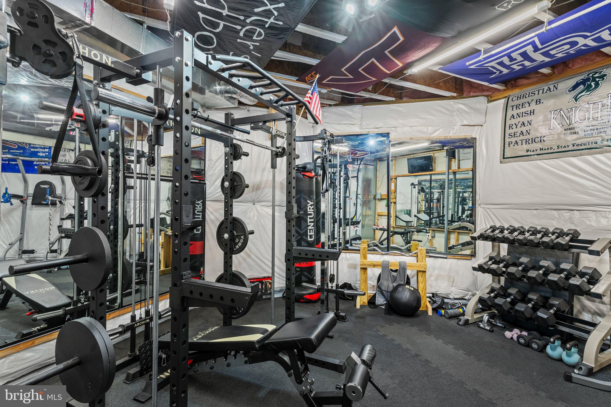 POLAND - Residential