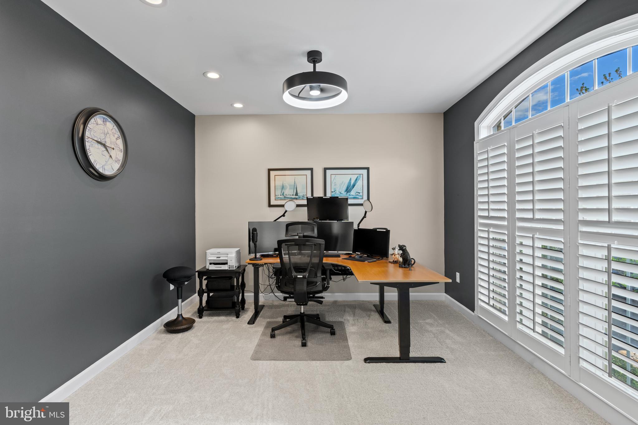 POLAND - Residential