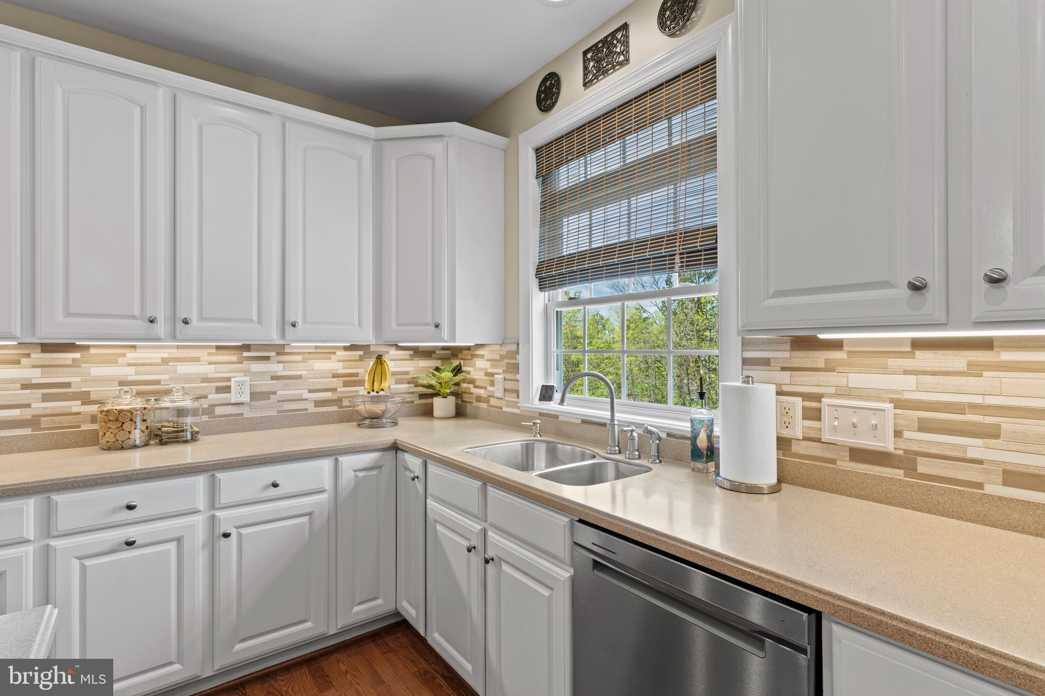 POLAND - Residential