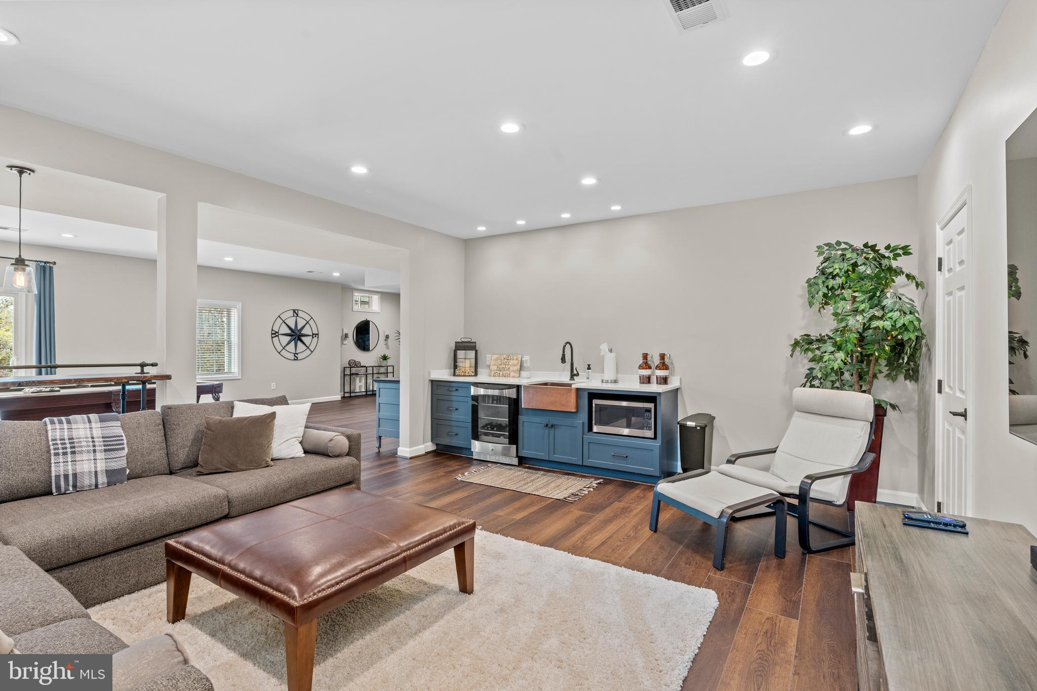 POLAND - Residential