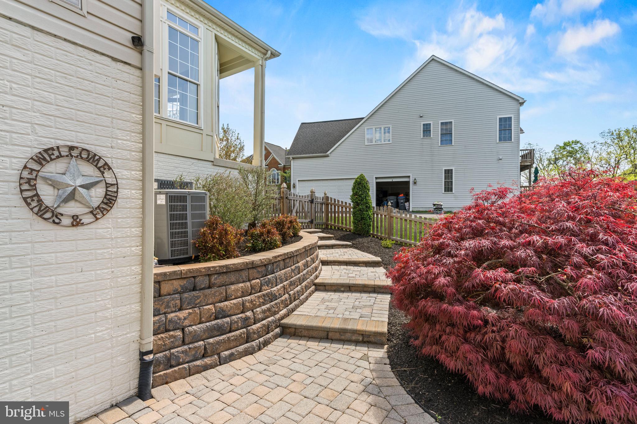 POLAND - Residential