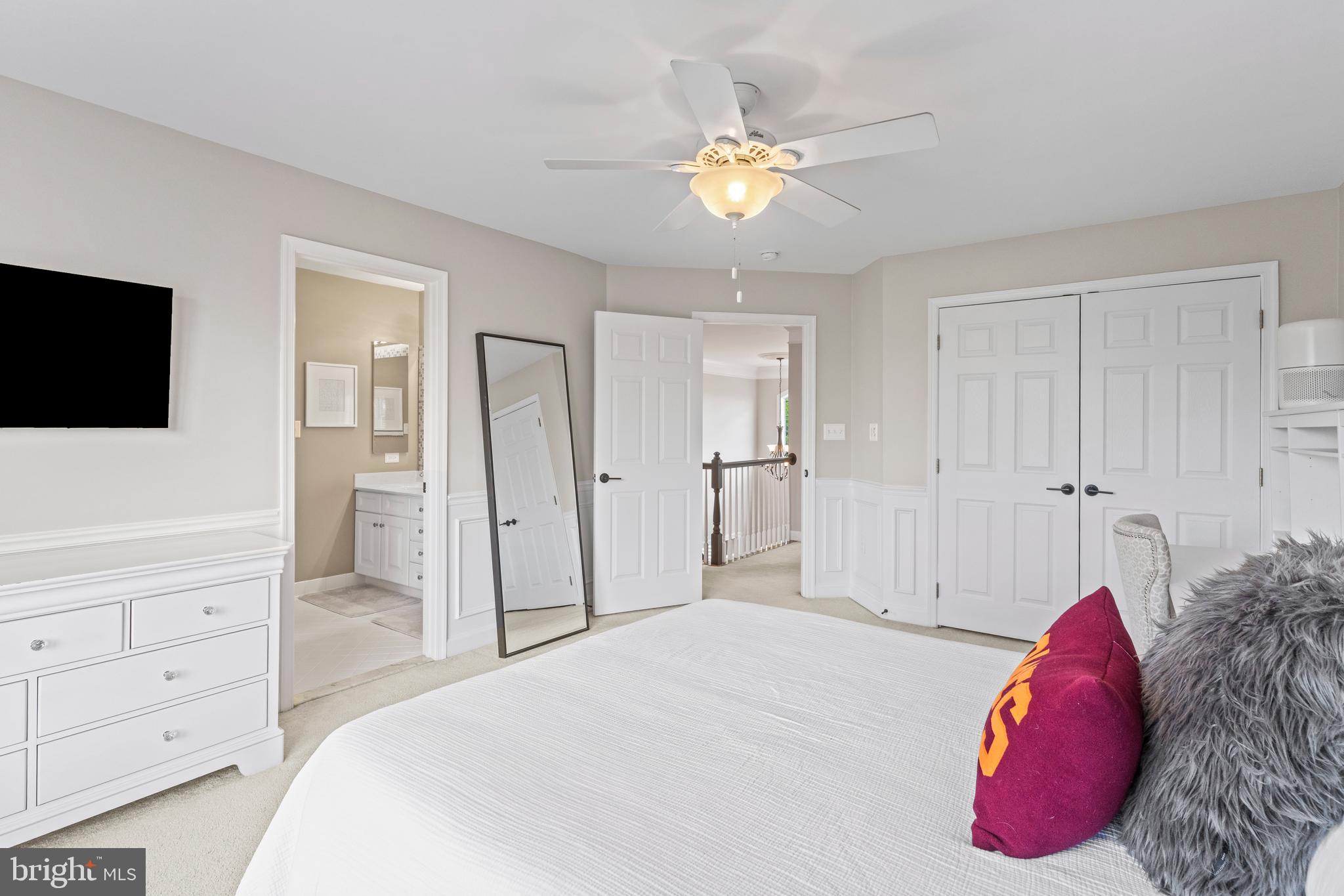 POLAND - Residential