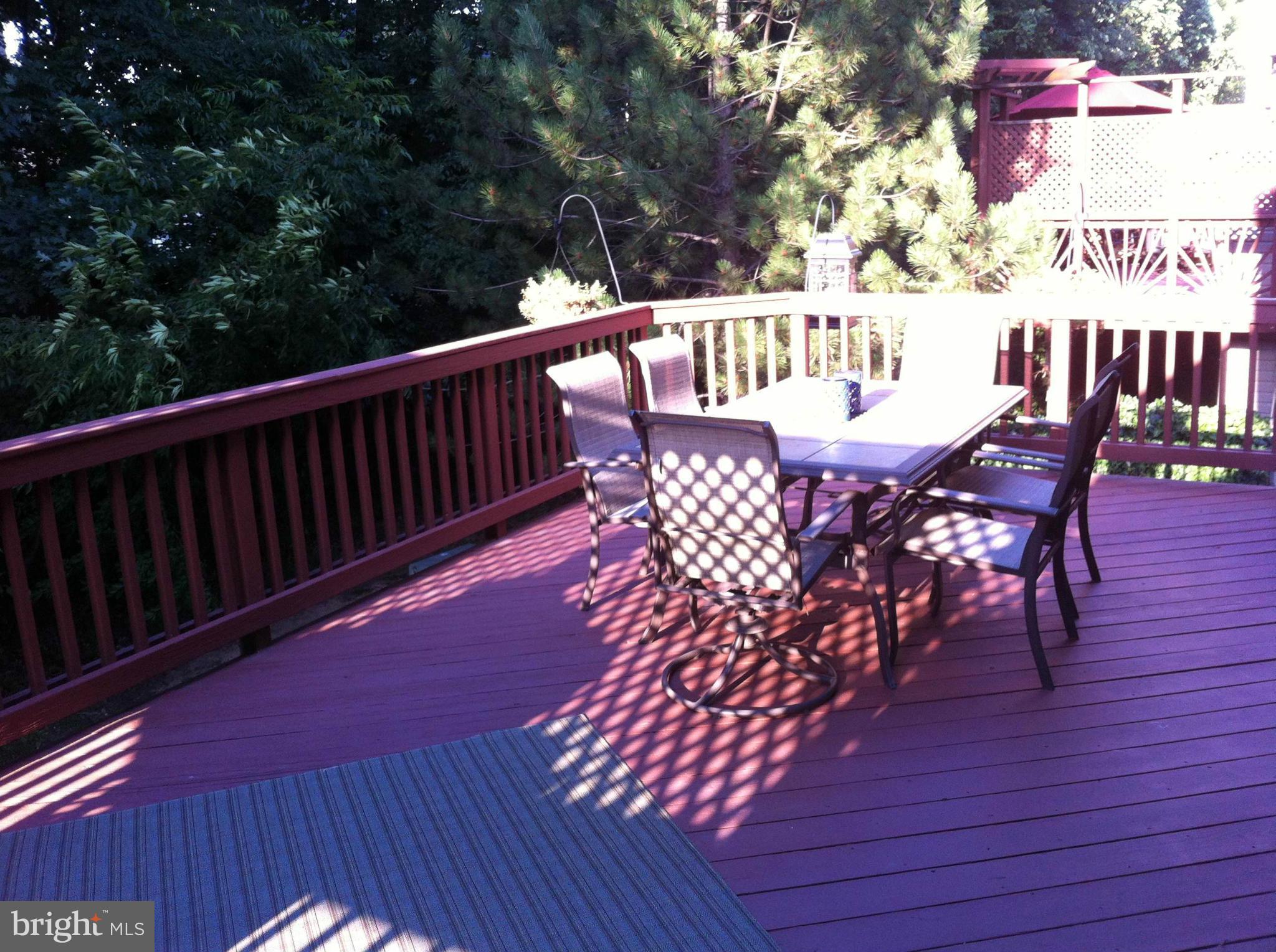 LOWES ISLAND - Residential