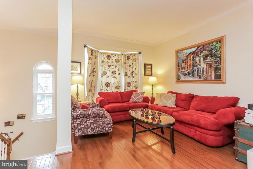 LOWES ISLAND - Residential