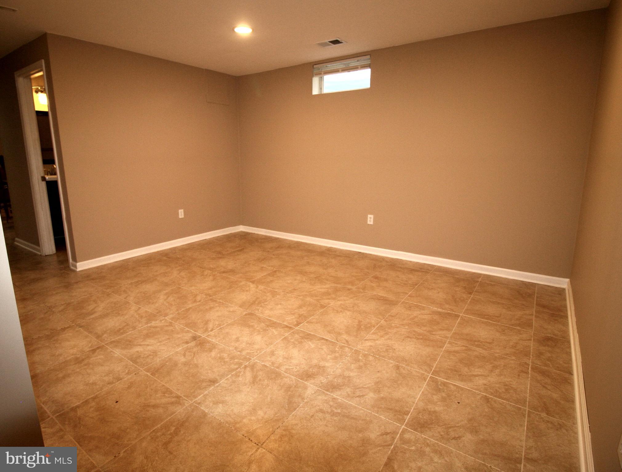 ROLLING OAKS II - Residential