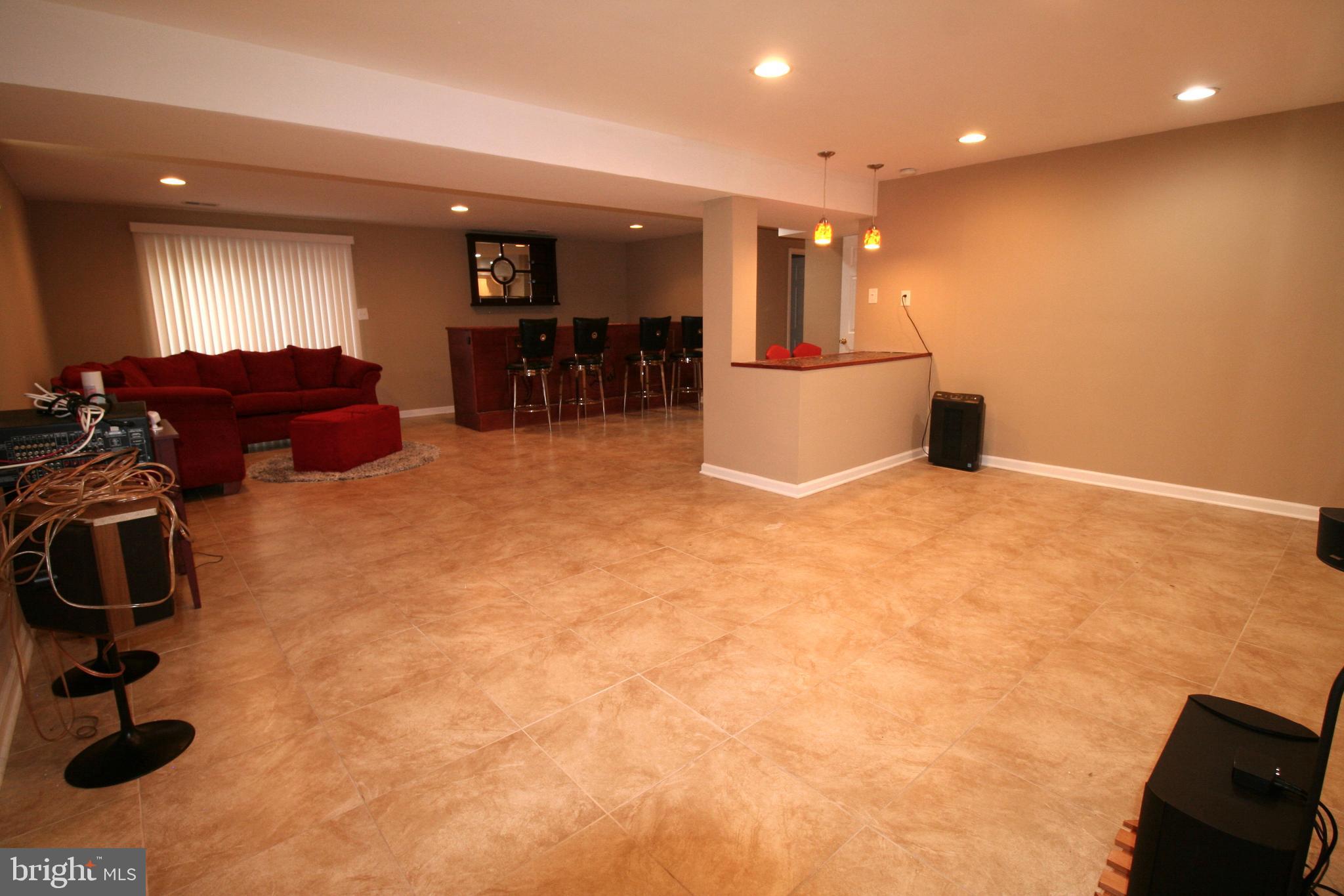 ROLLING OAKS II - Residential