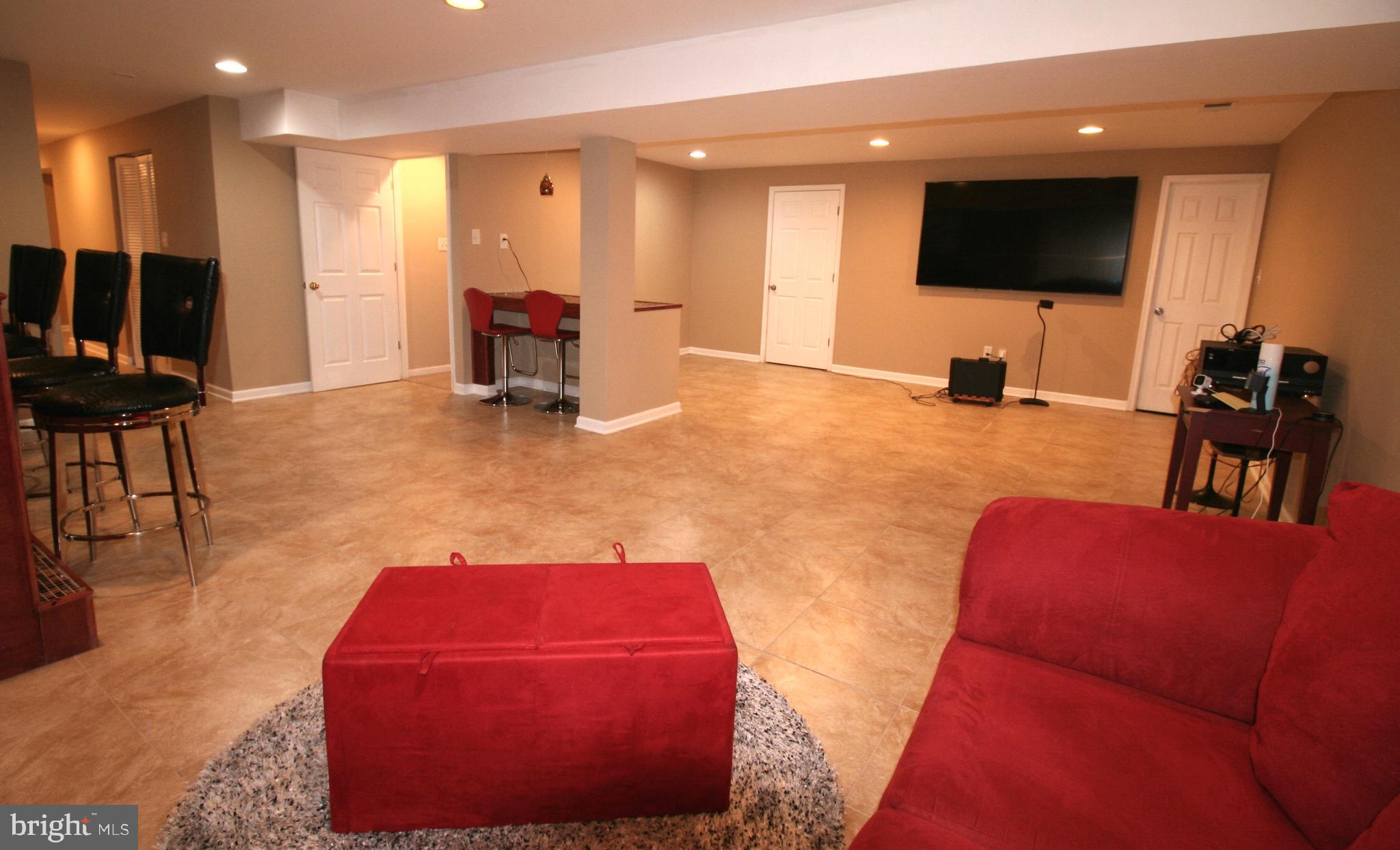 ROLLING OAKS II - Residential