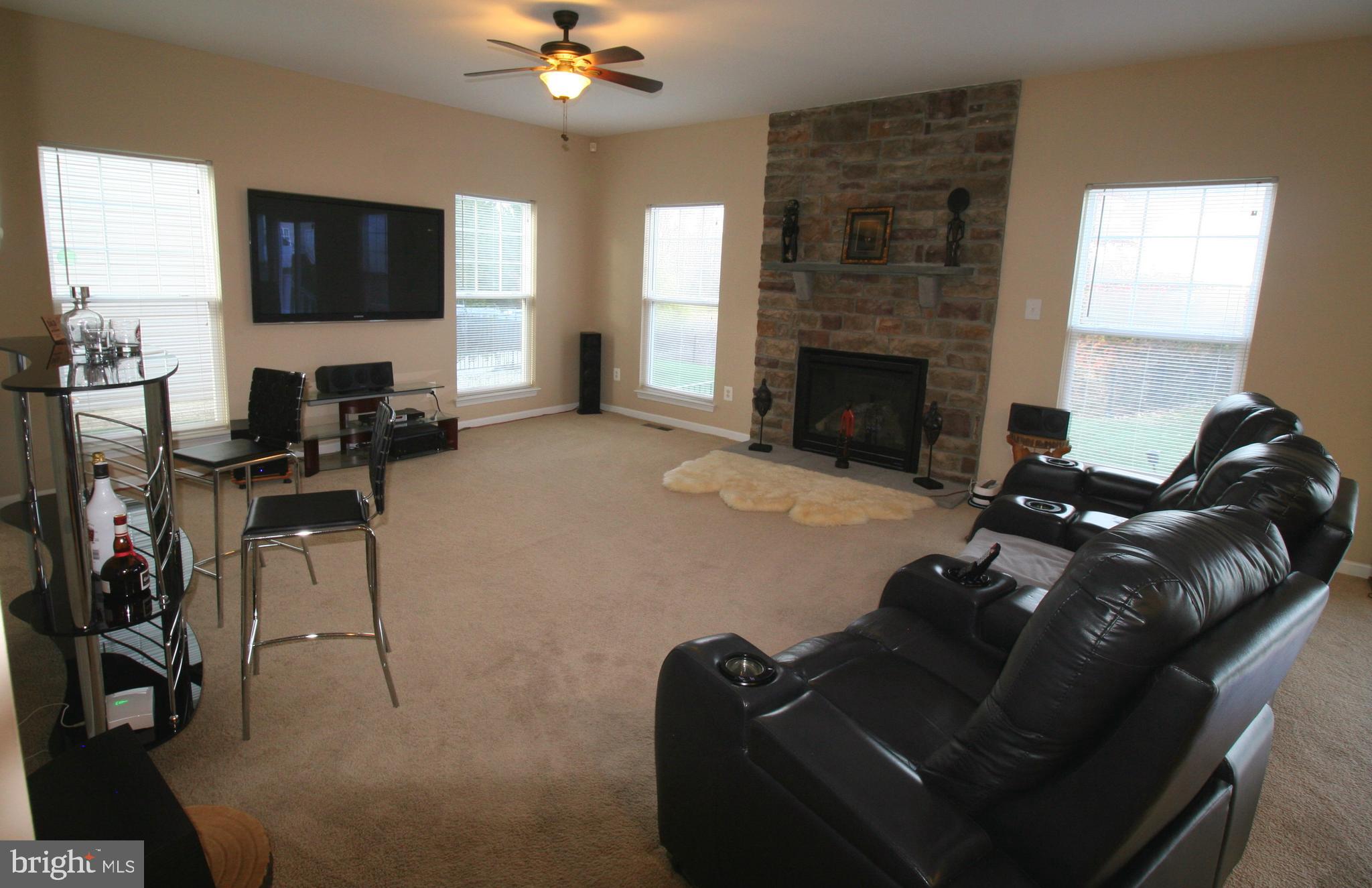 ROLLING OAKS II - Residential