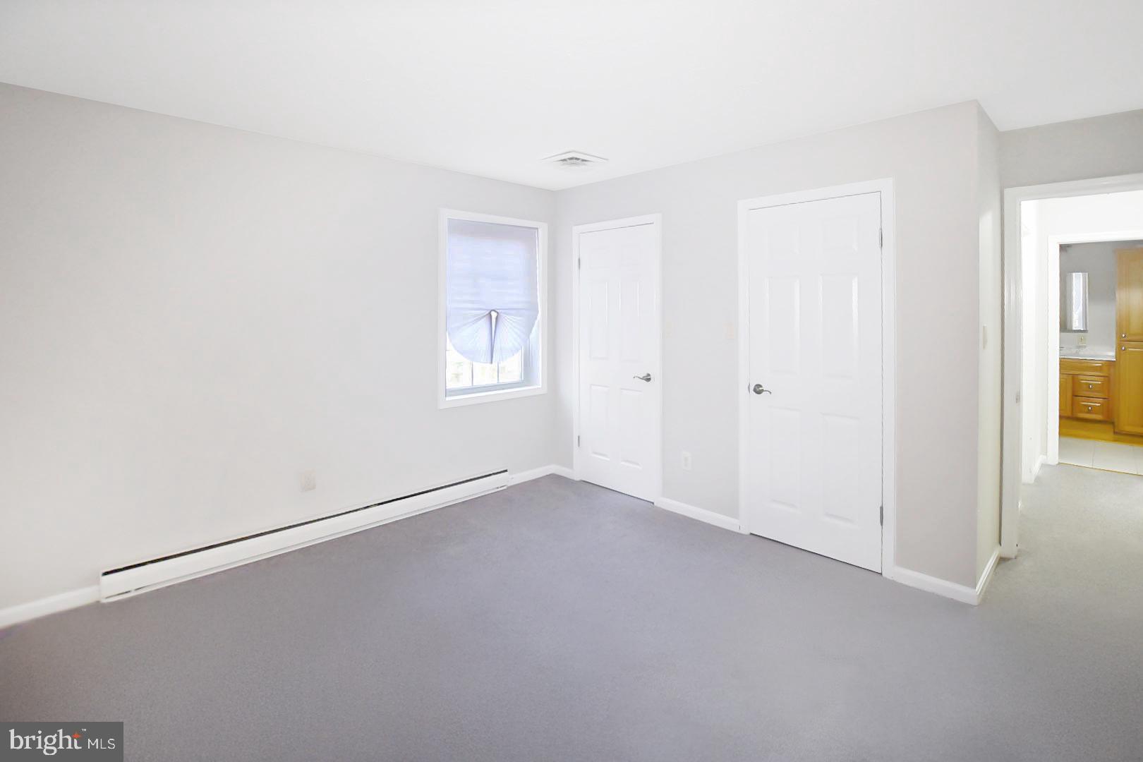 HUNTING CREEK WOODS - Residential