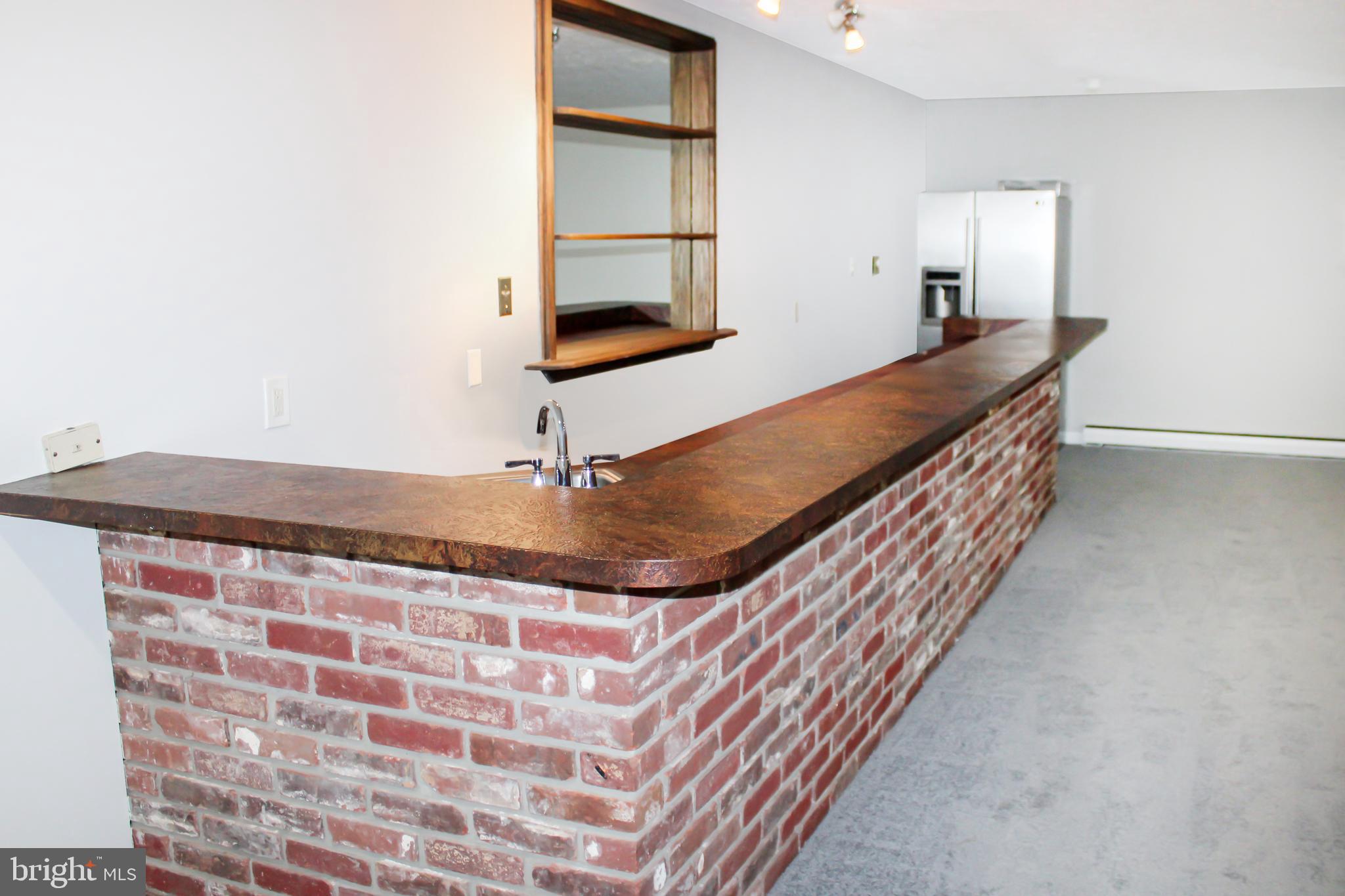 HUNTING CREEK WOODS - Residential