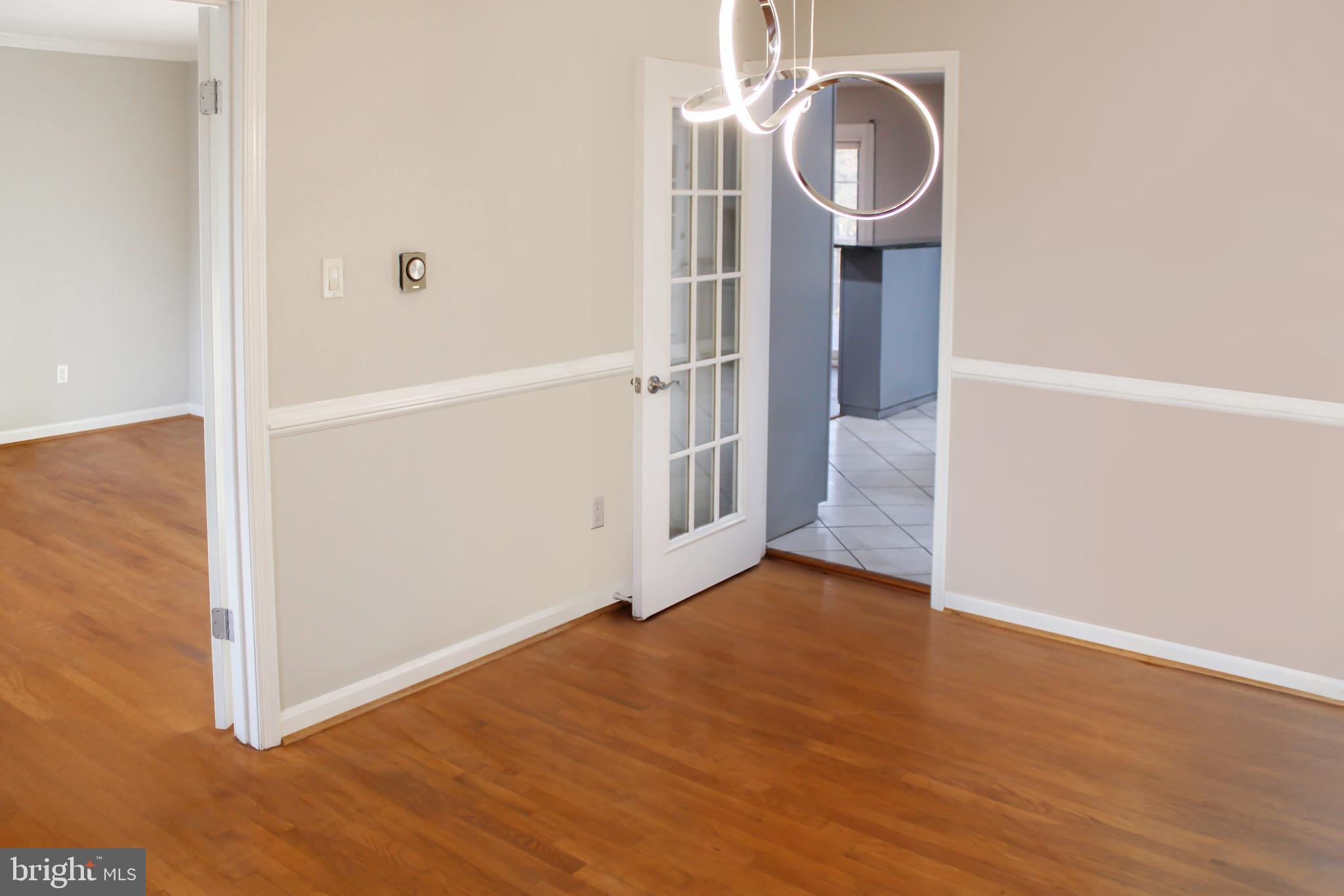 HUNTING CREEK WOODS - Residential