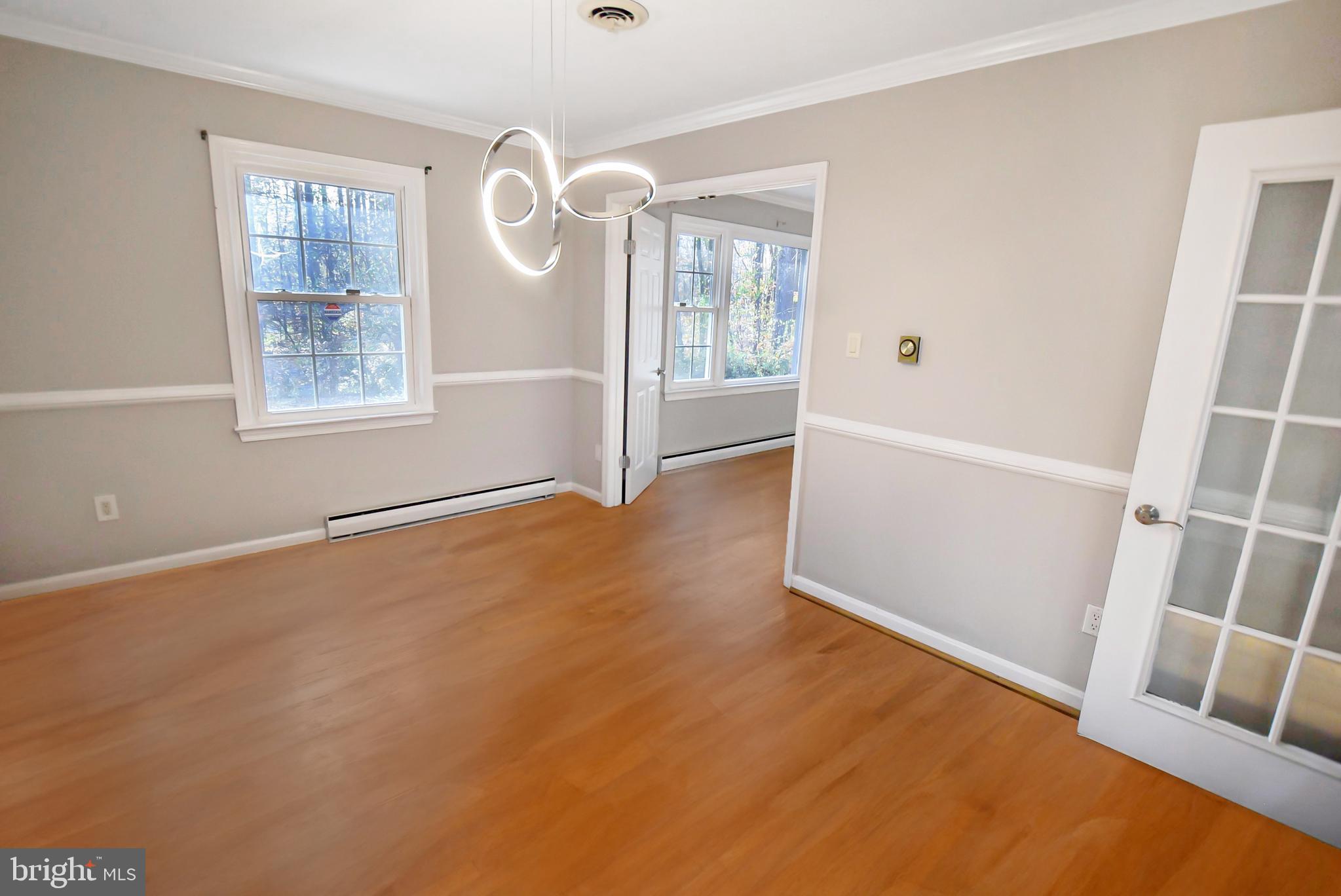 HUNTING CREEK WOODS - Residential