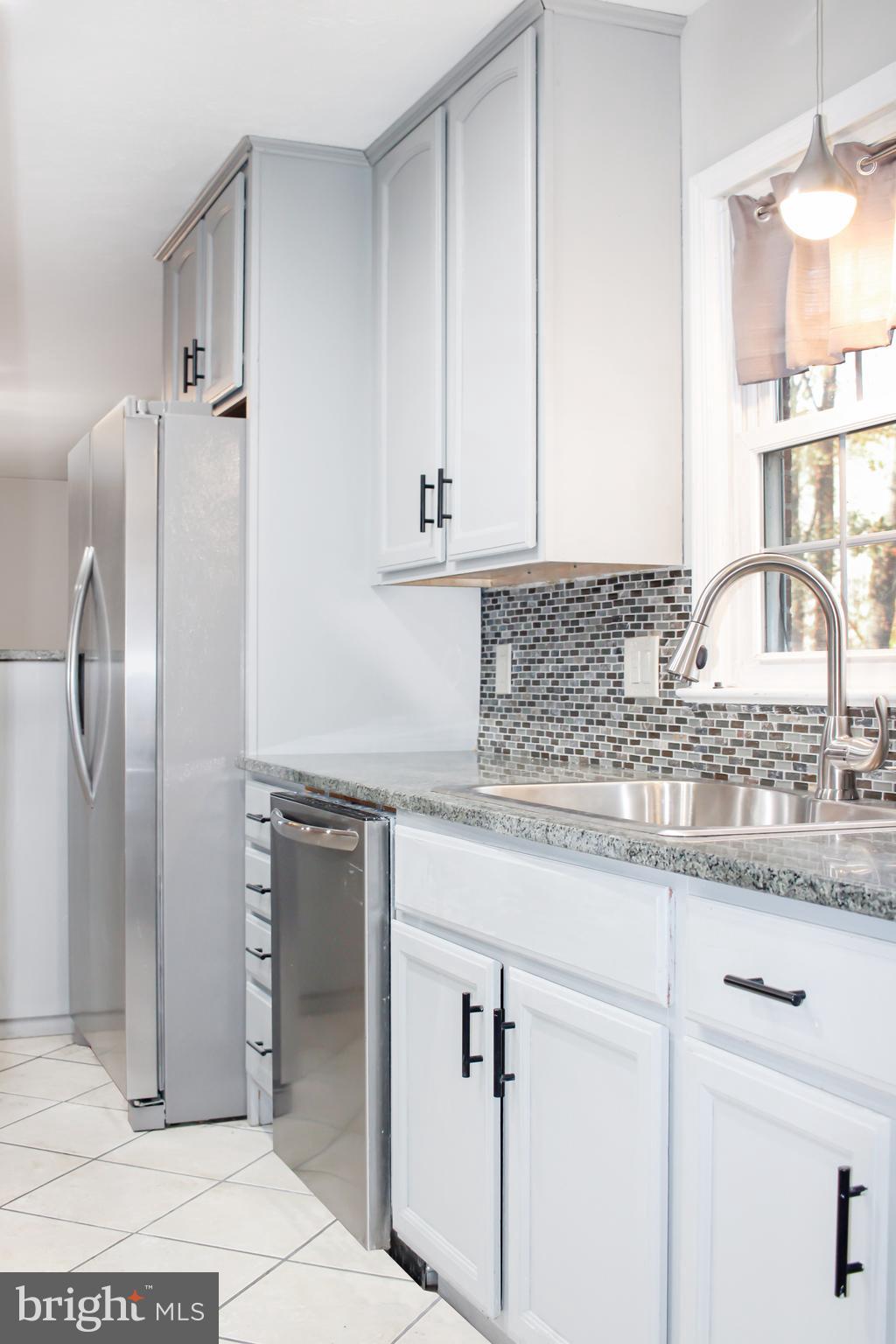 HUNTING CREEK WOODS - Residential