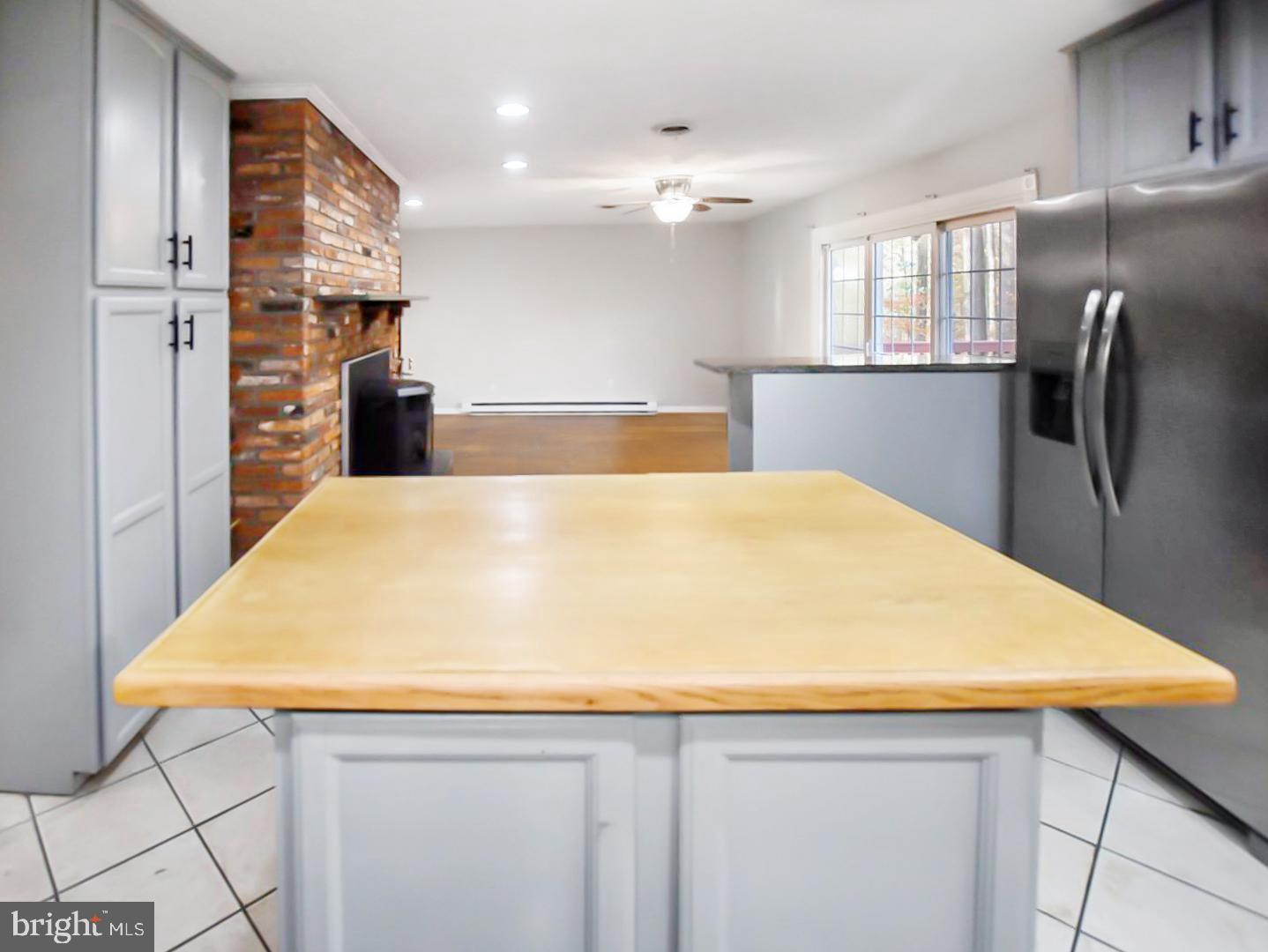 HUNTING CREEK WOODS - Residential