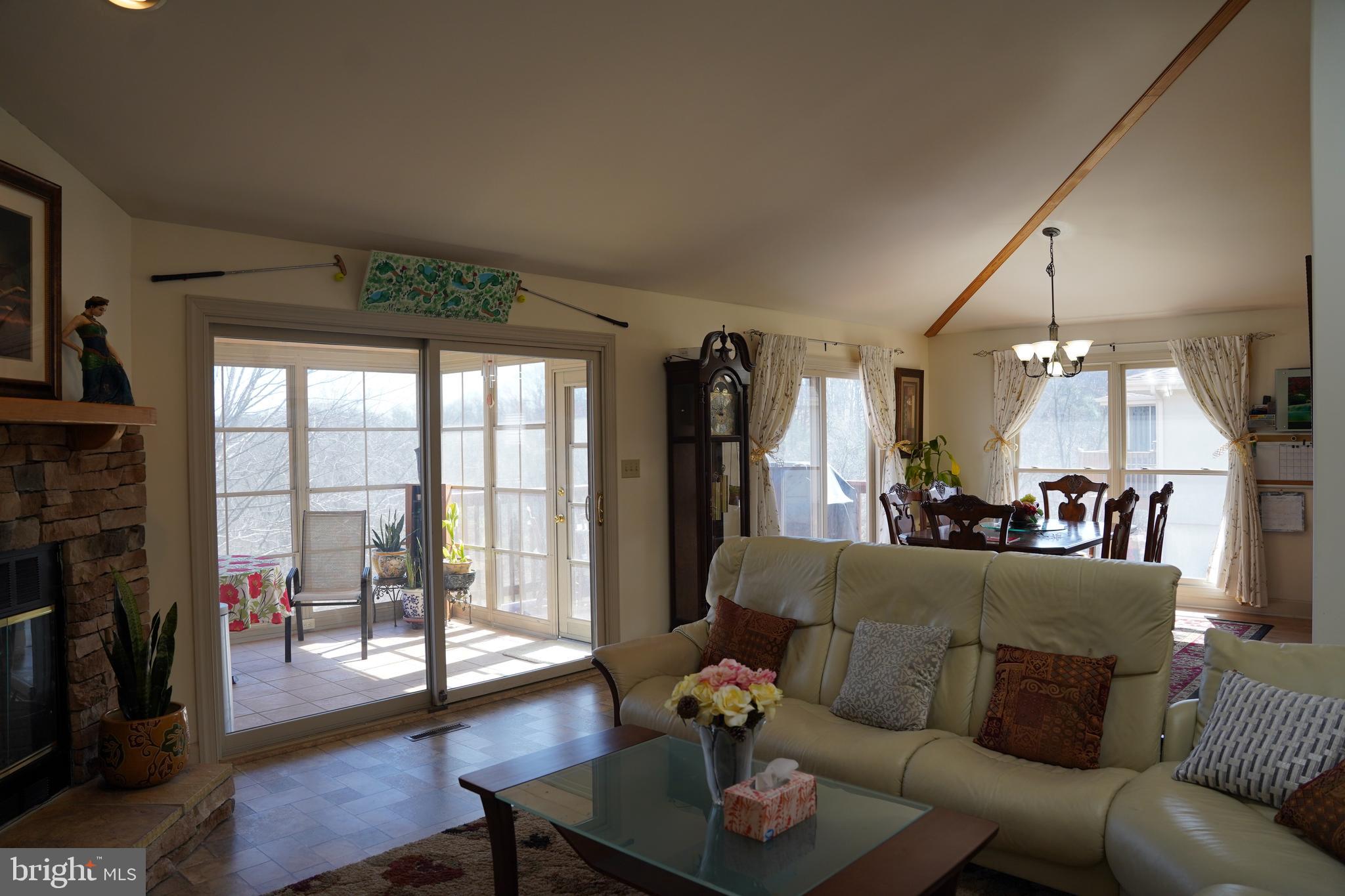 THE WOODS - Residential