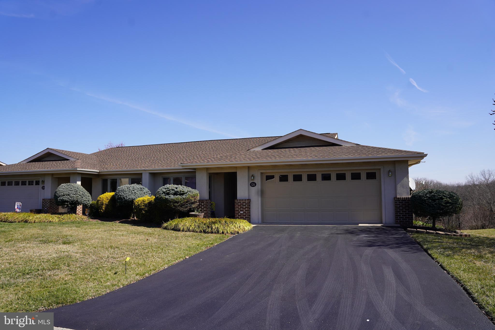 THE WOODS - Residential