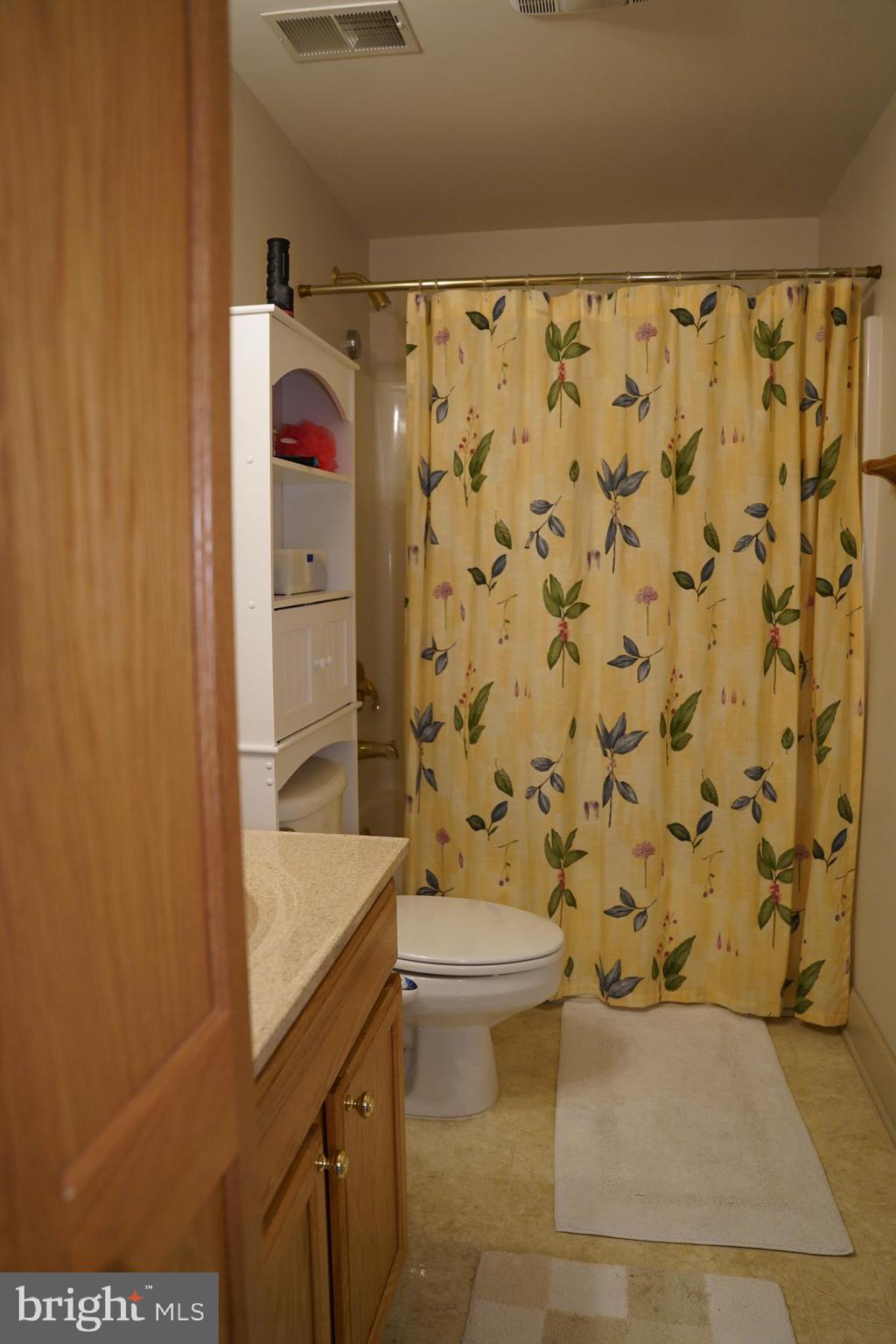 THE WOODS - Residential