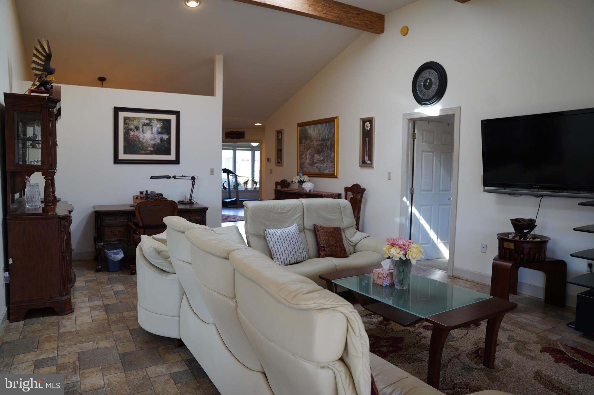 THE WOODS - Residential