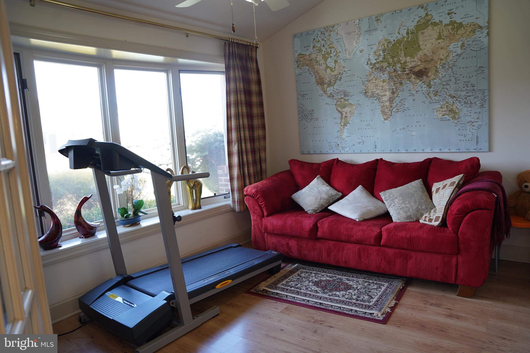 THE WOODS - Residential