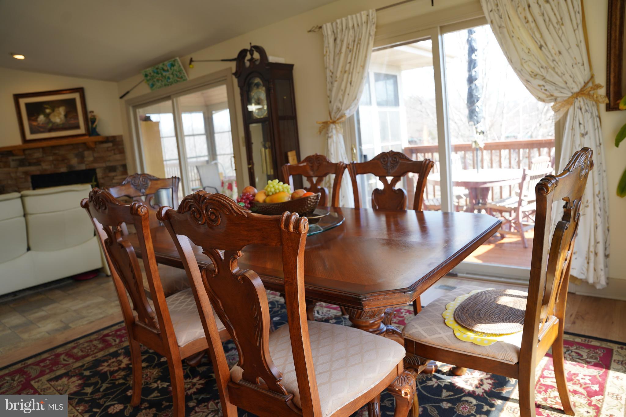 THE WOODS - Residential