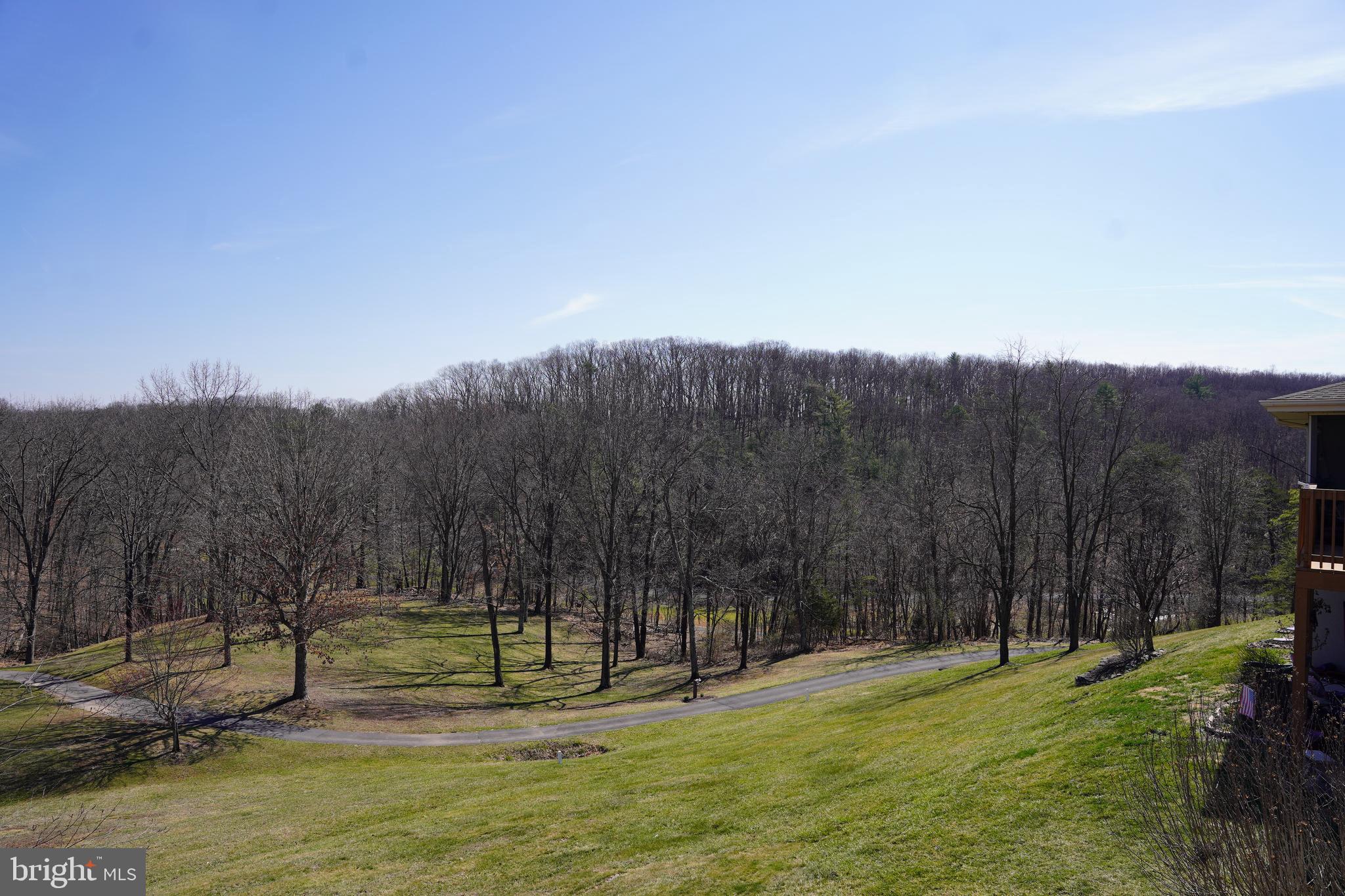 THE WOODS - Residential