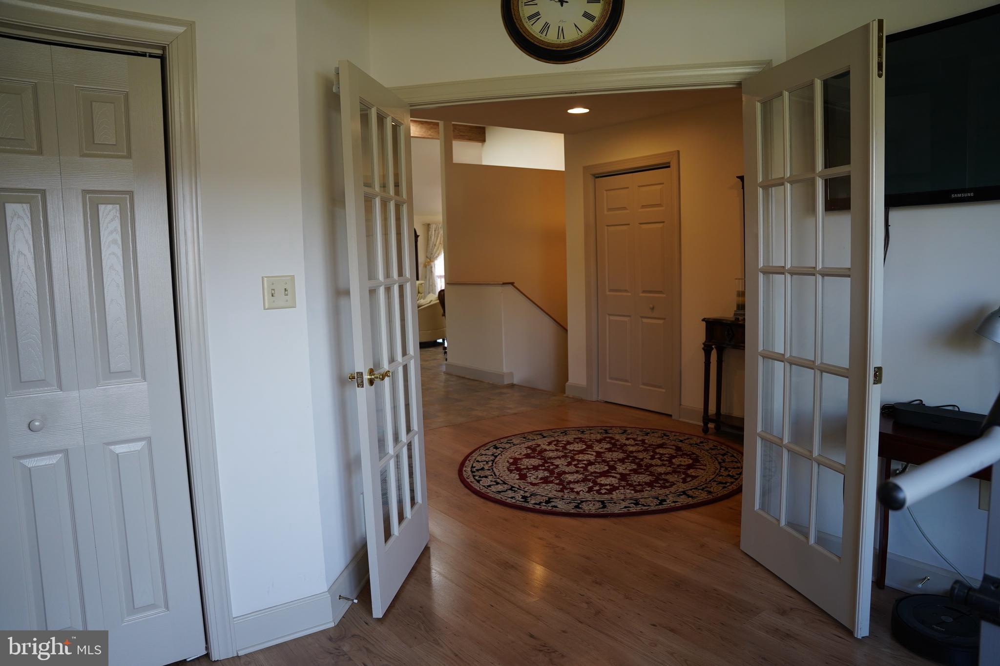 THE WOODS - Residential