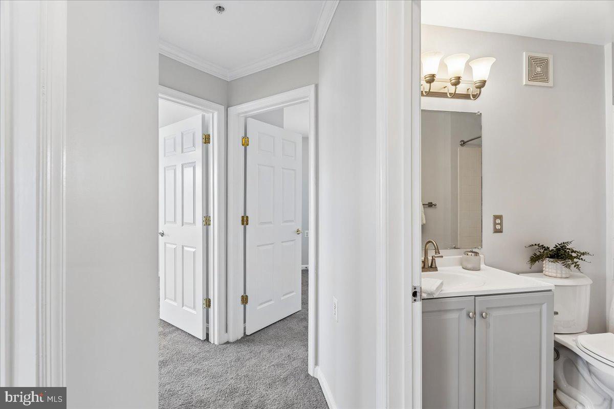 WINDSOR CROSSING - Residential