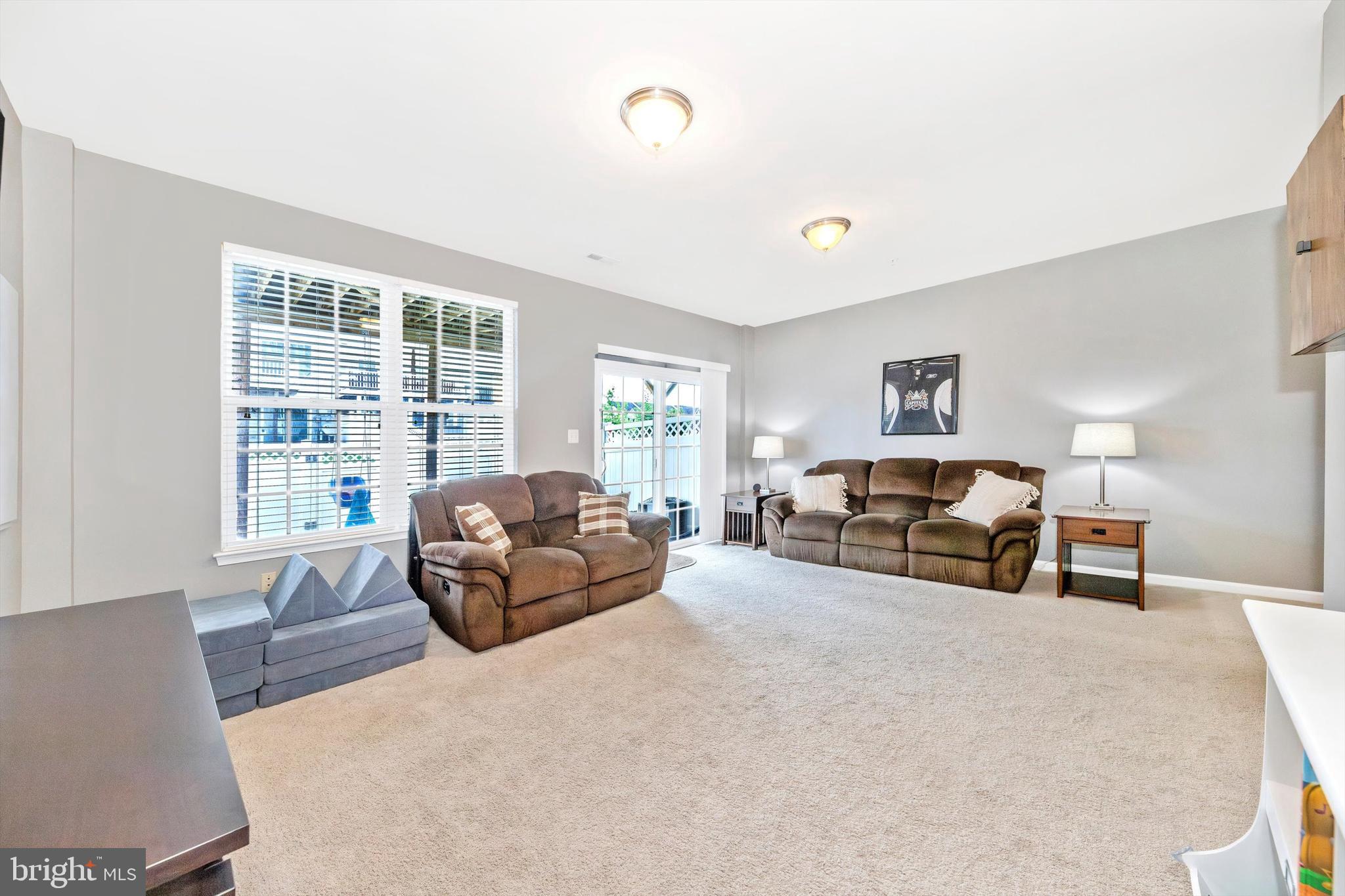 LINTON AT BALLENGER - Residential