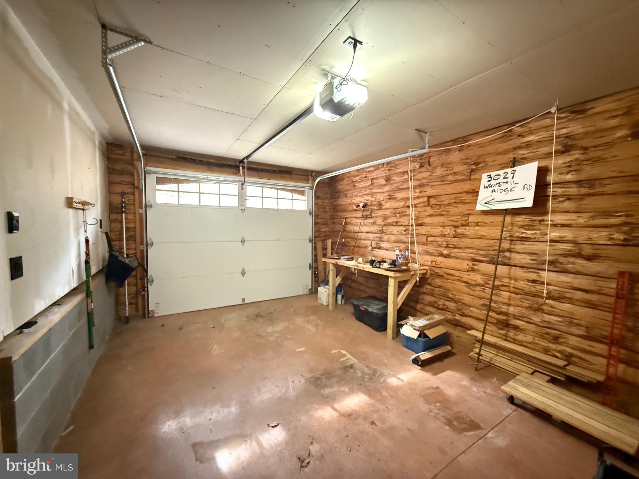 WHITETAIL RIDGE SUBDIV - Residential