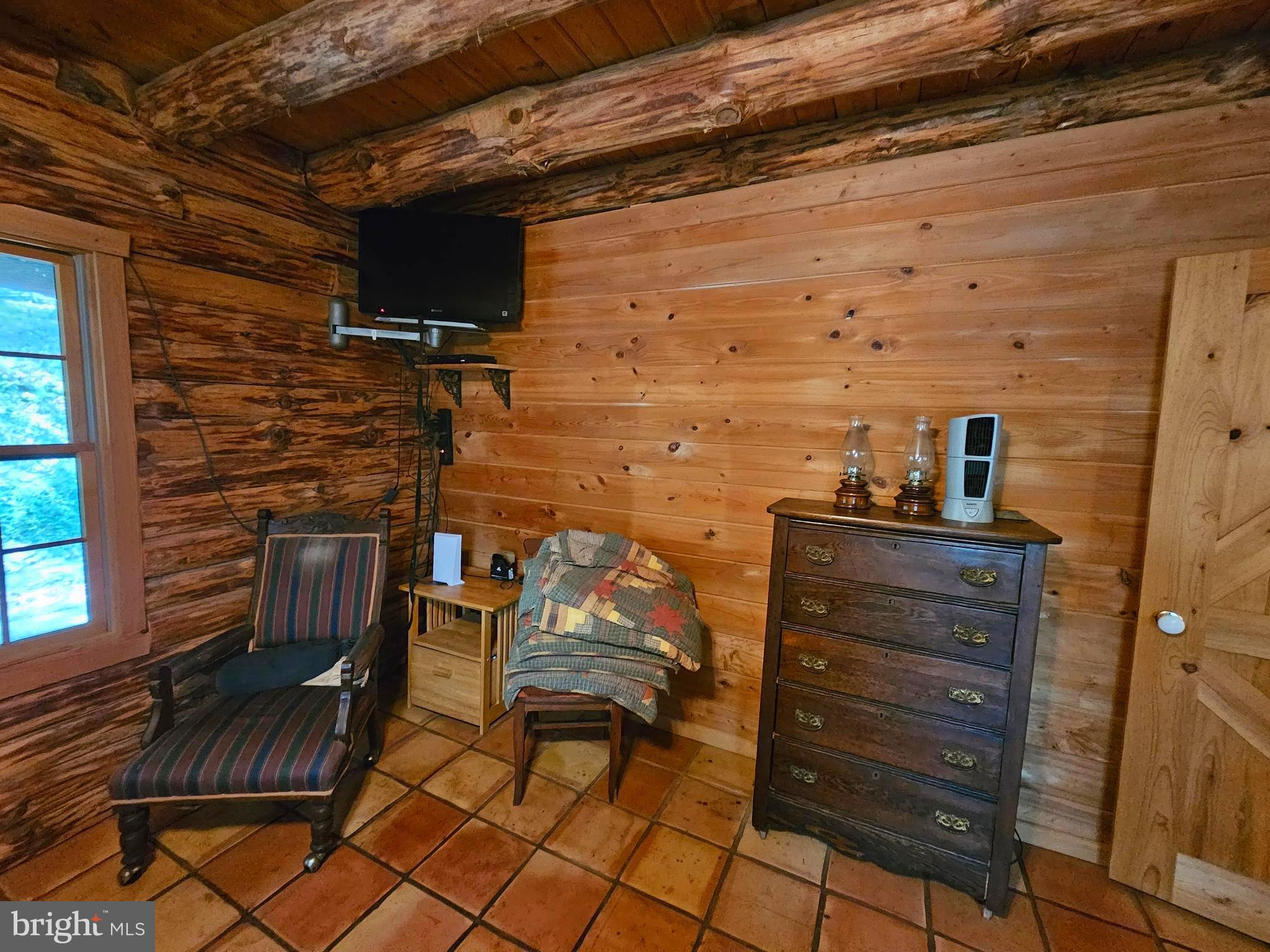 WHITETAIL RIDGE SUBDIV - Residential