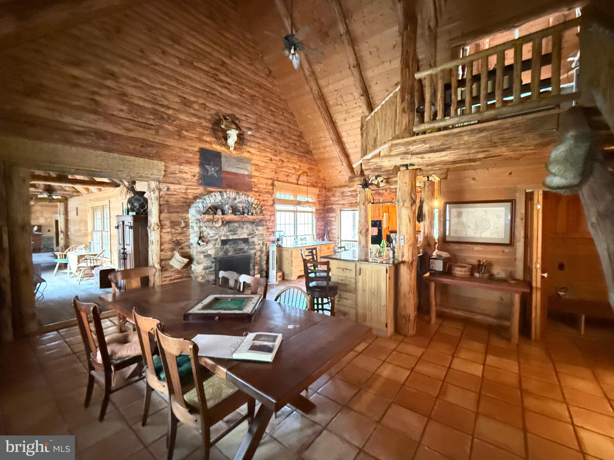 WHITETAIL RIDGE SUBDIV - Residential