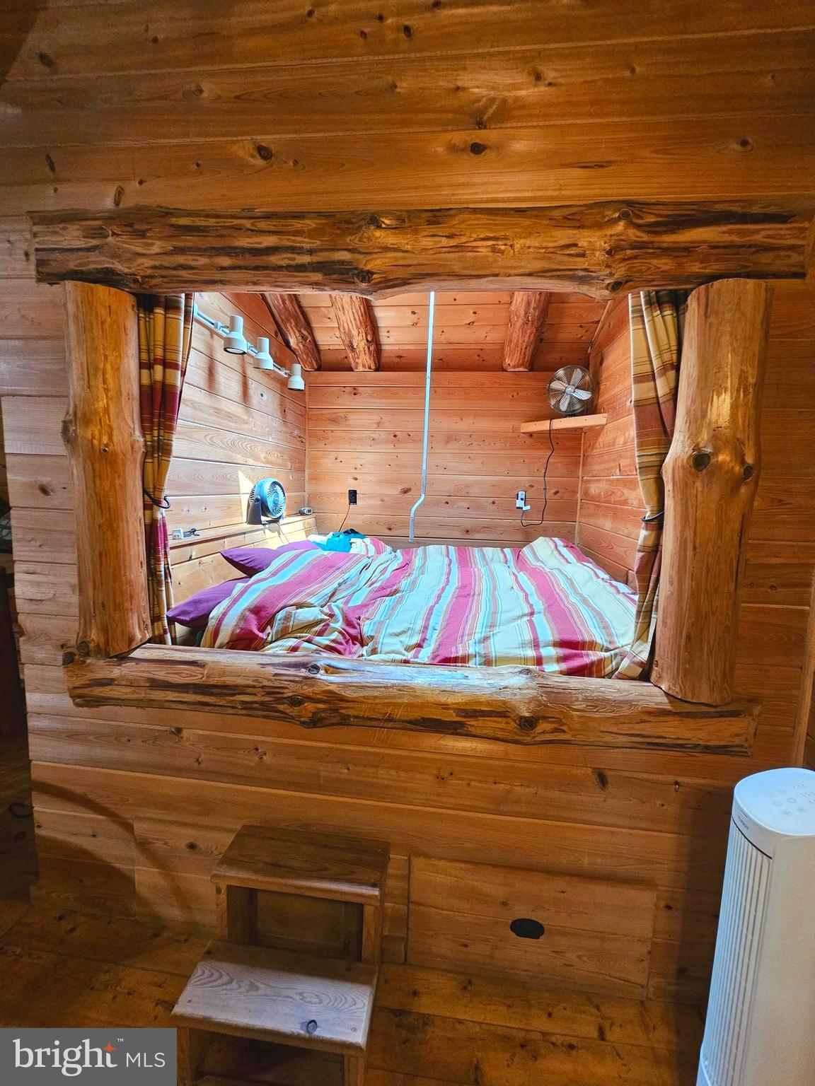 WHITETAIL RIDGE SUBDIV - Residential