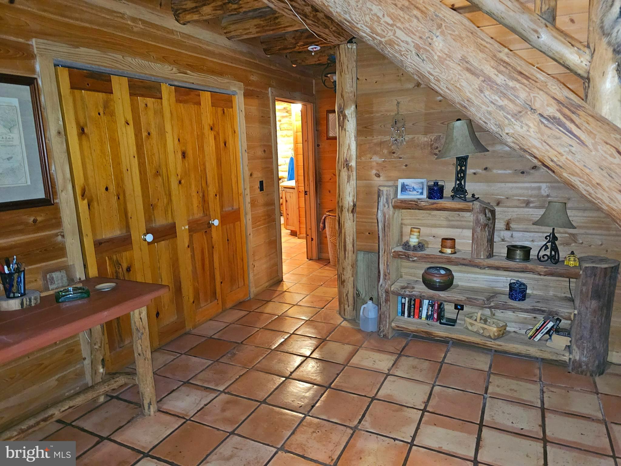 WHITETAIL RIDGE SUBDIV - Residential