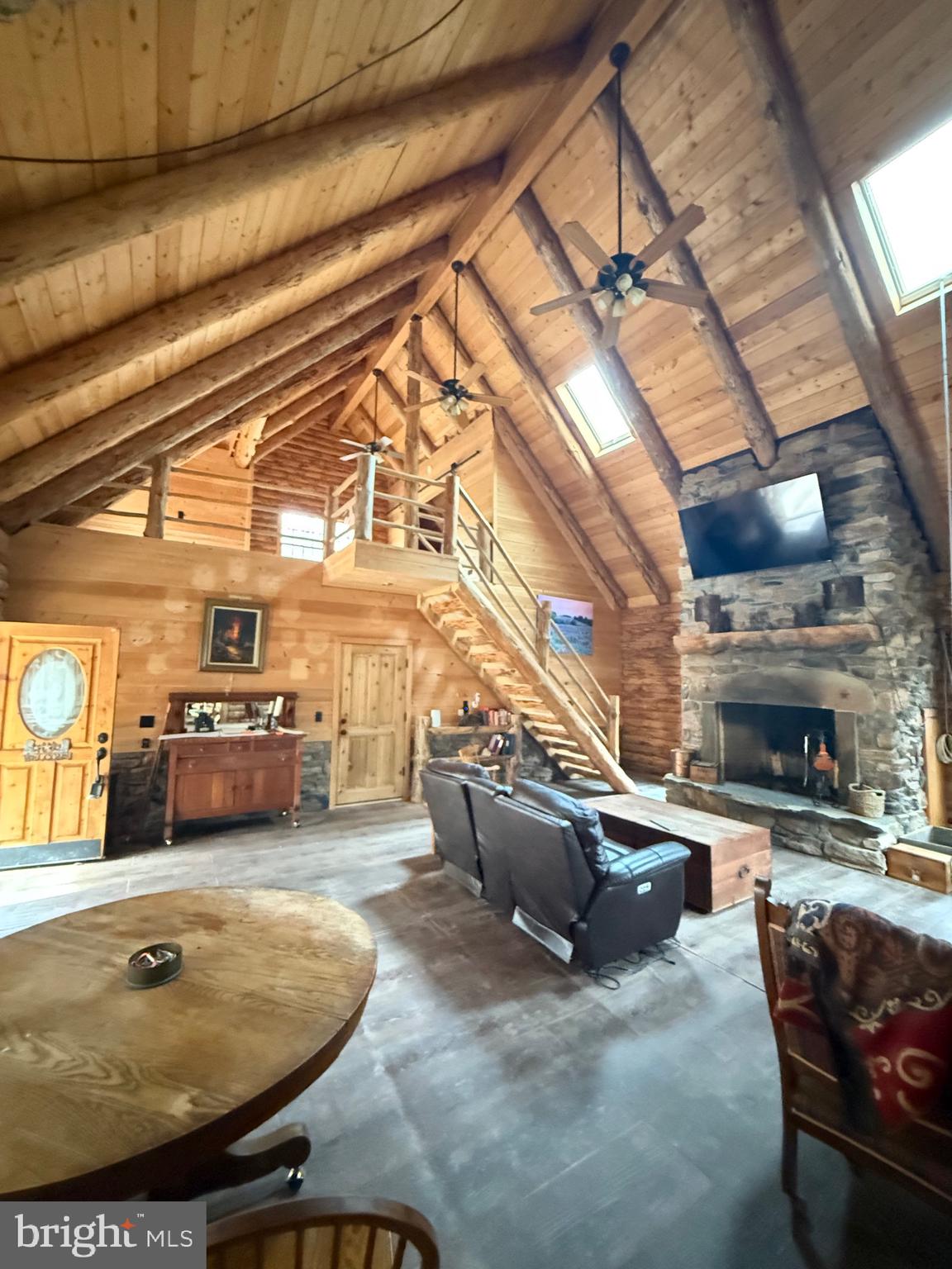 WHITETAIL RIDGE SUBDIV - Residential