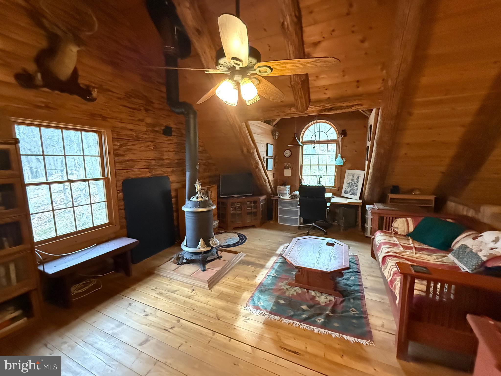 WHITETAIL RIDGE SUBDIV - Residential