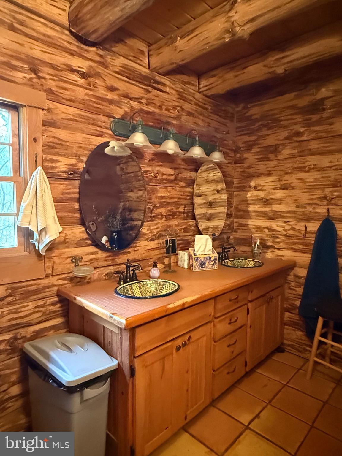 WHITETAIL RIDGE SUBDIV - Residential