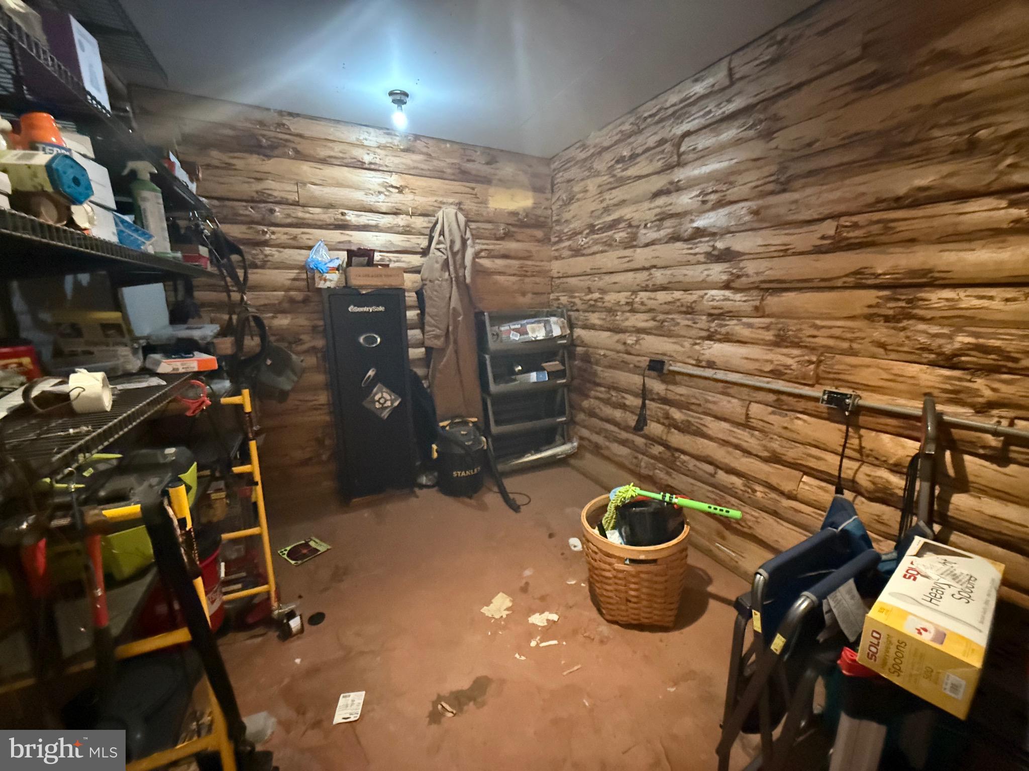 WHITETAIL RIDGE SUBDIV - Residential