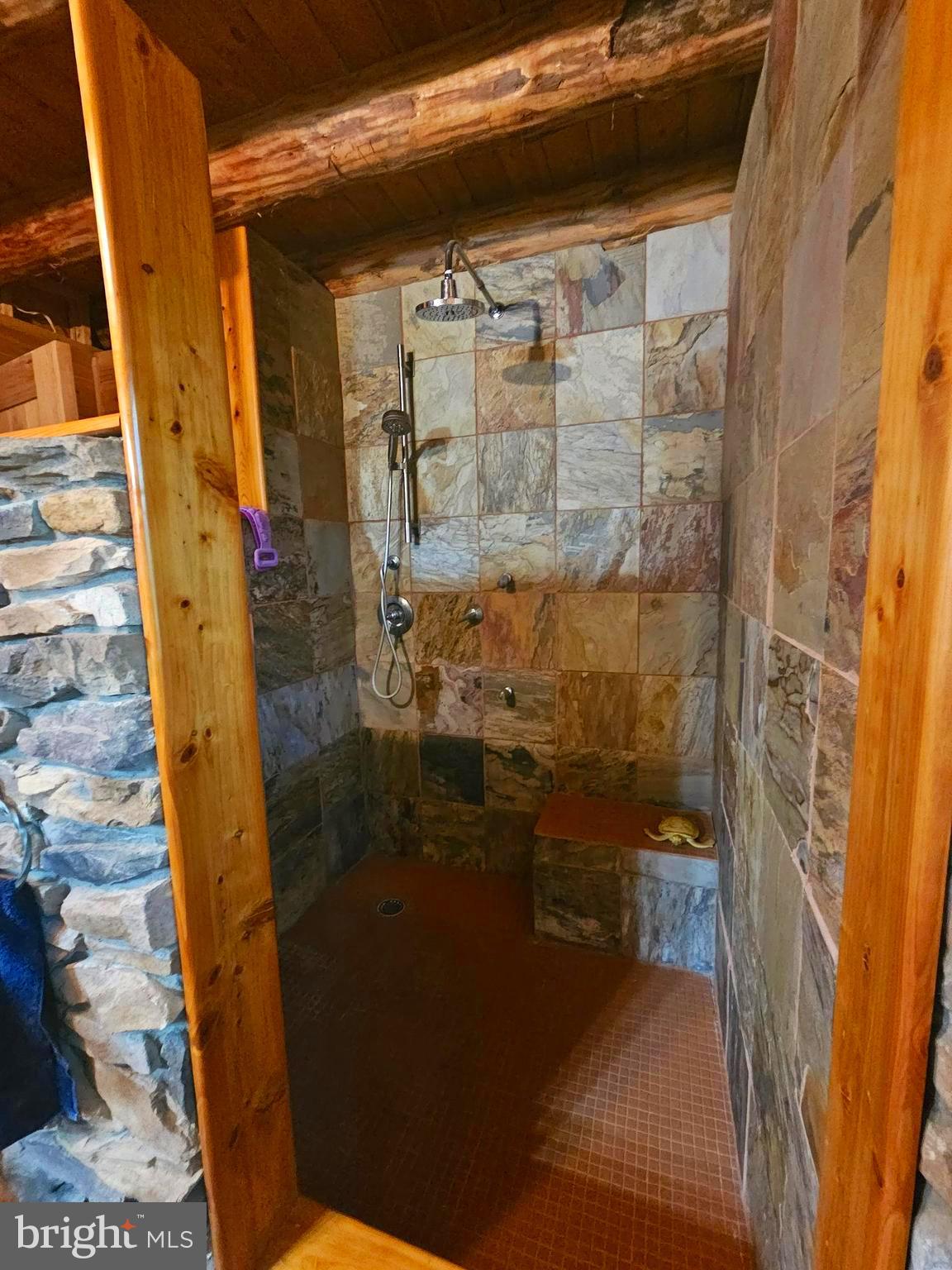 WHITETAIL RIDGE SUBDIV - Residential