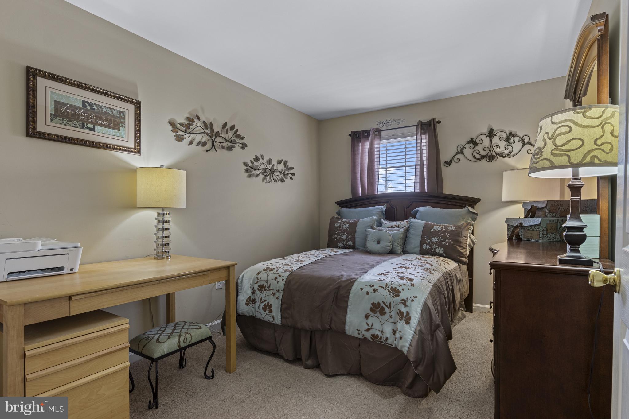 SCHOOL HOUSE LANE - Residential