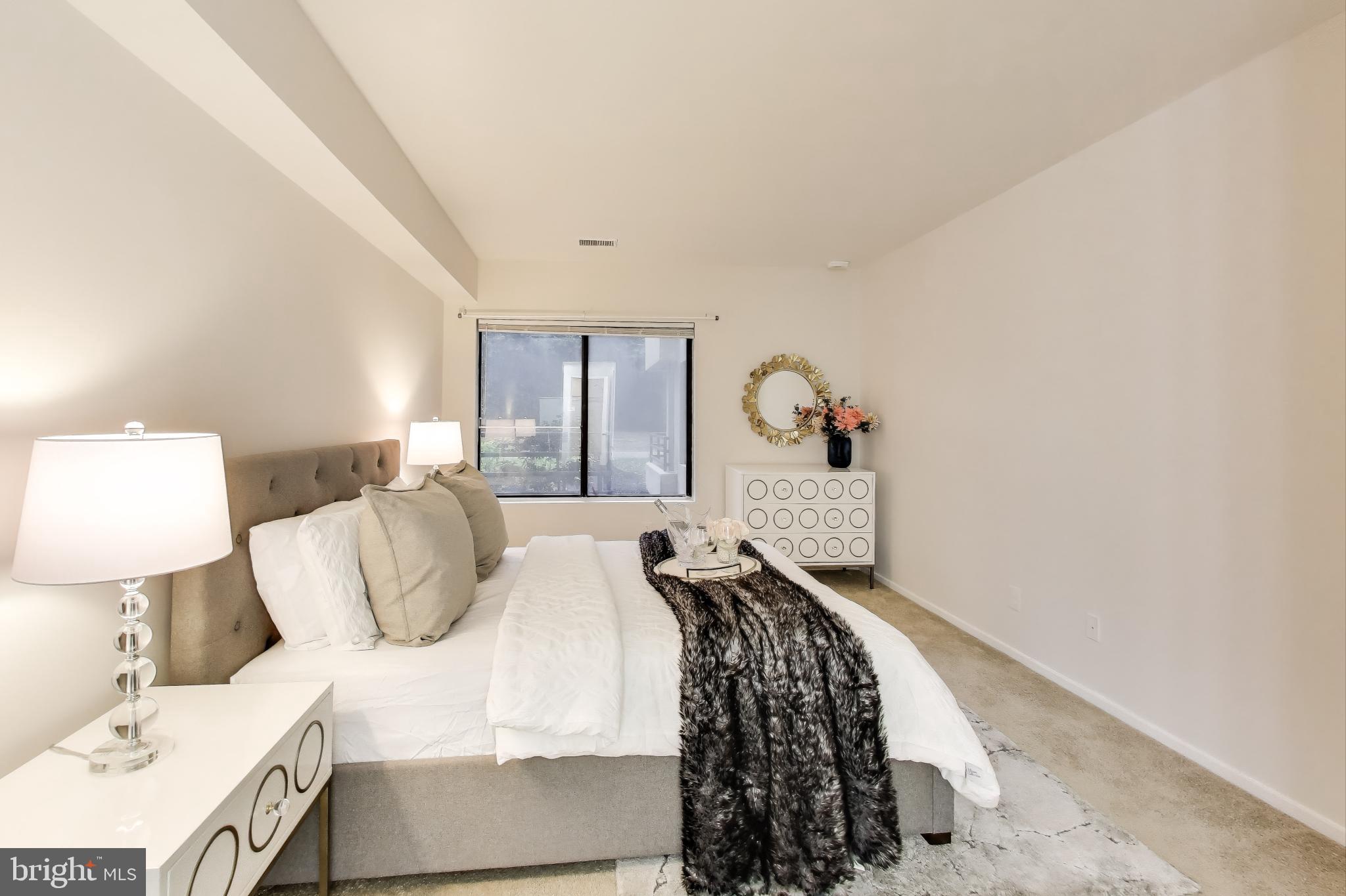 MIRAMONT VILLAS - Residential