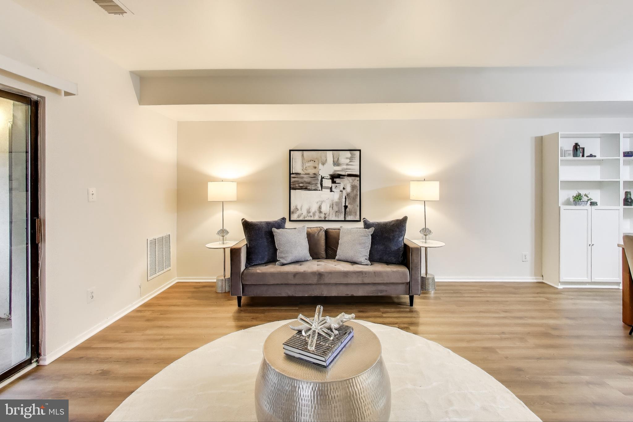 MIRAMONT VILLAS - Residential